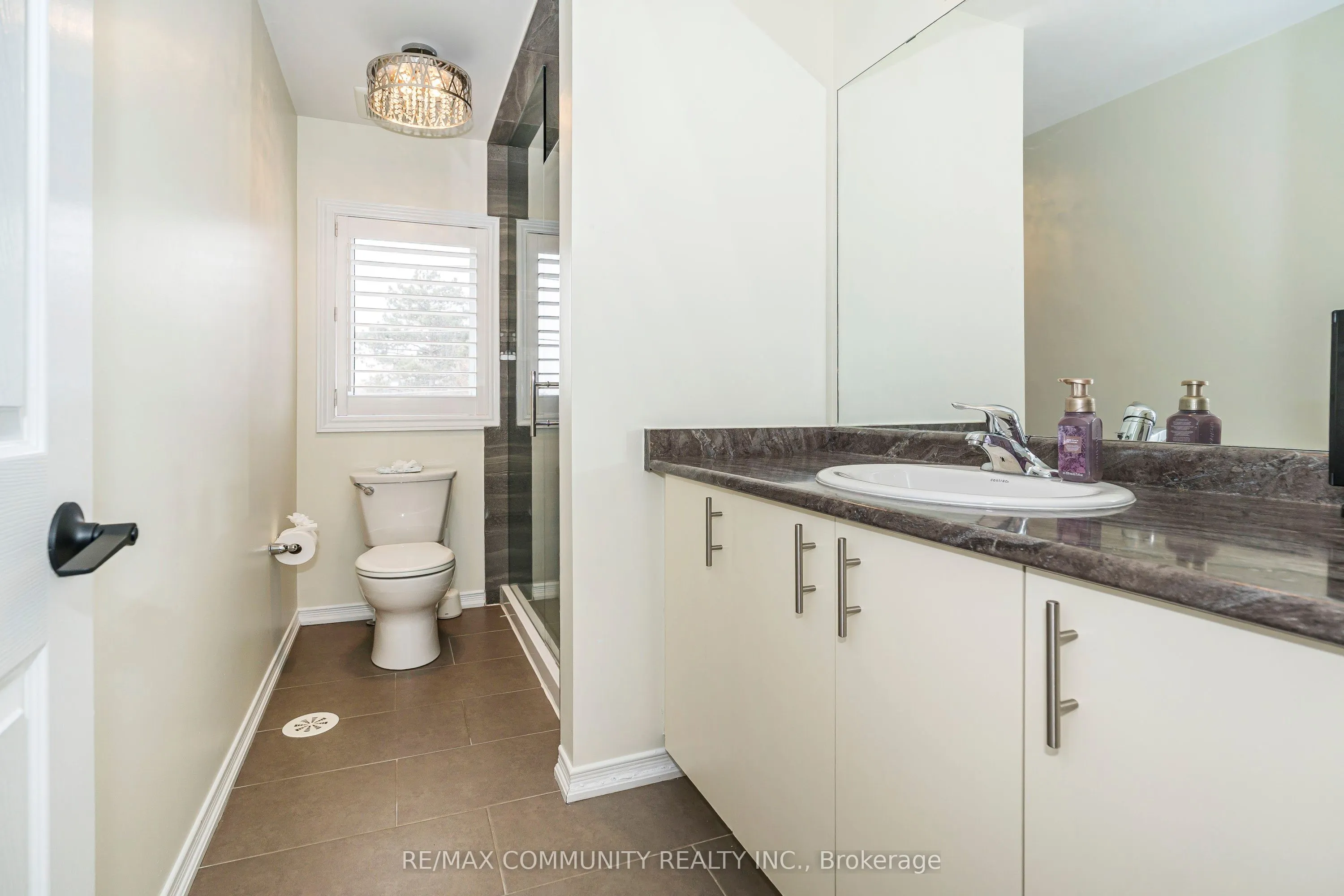 2057 Cliff Road, #64