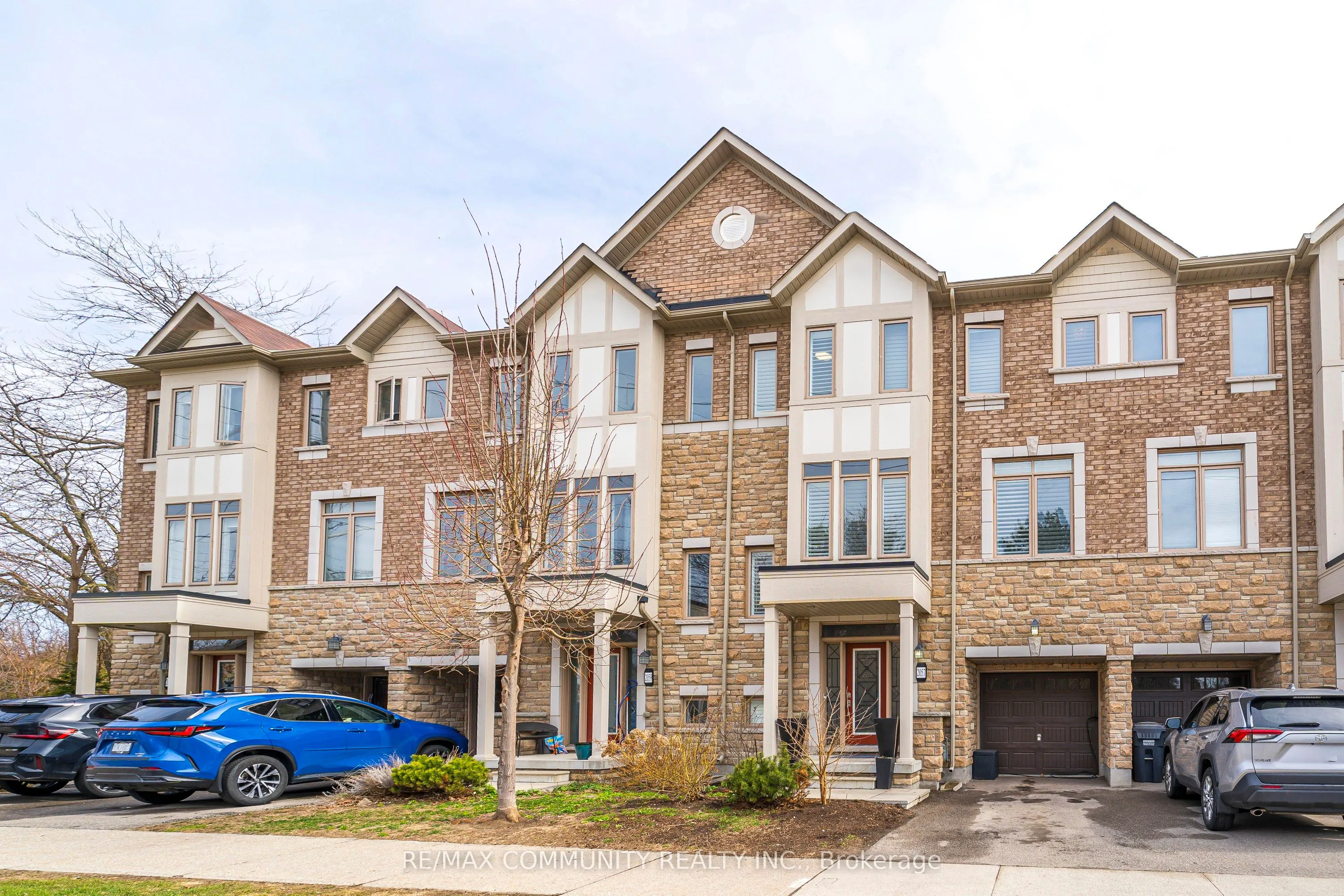 2057 Cliff Road, #64