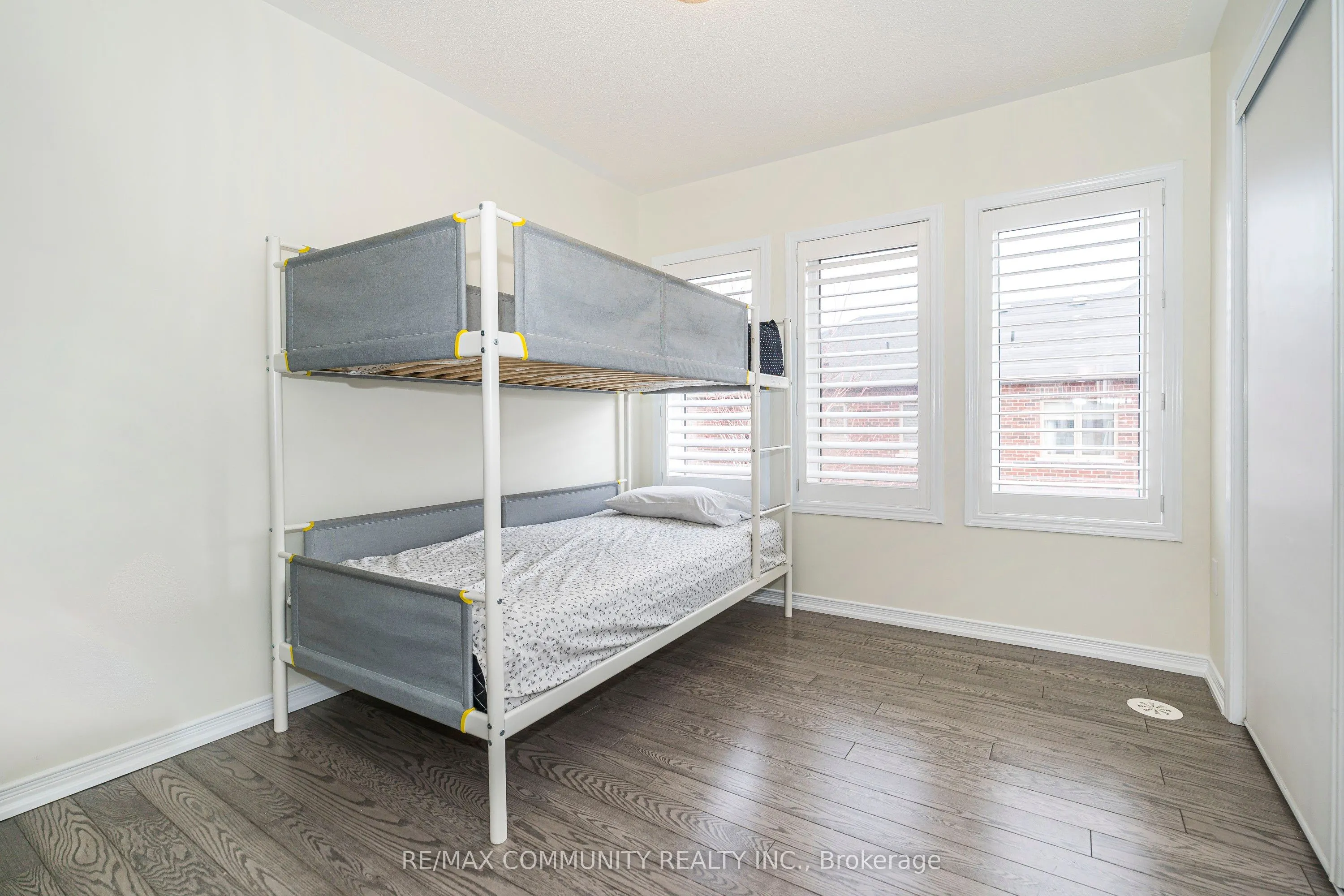 2057 Cliff Road, #64