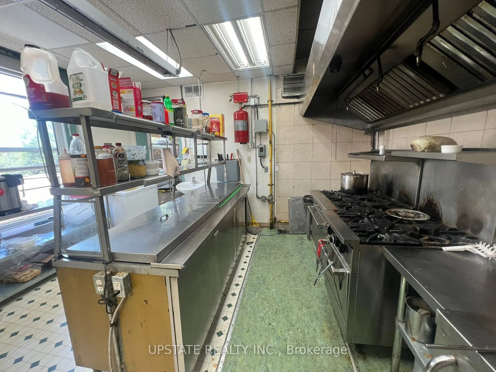 115 Main Street S