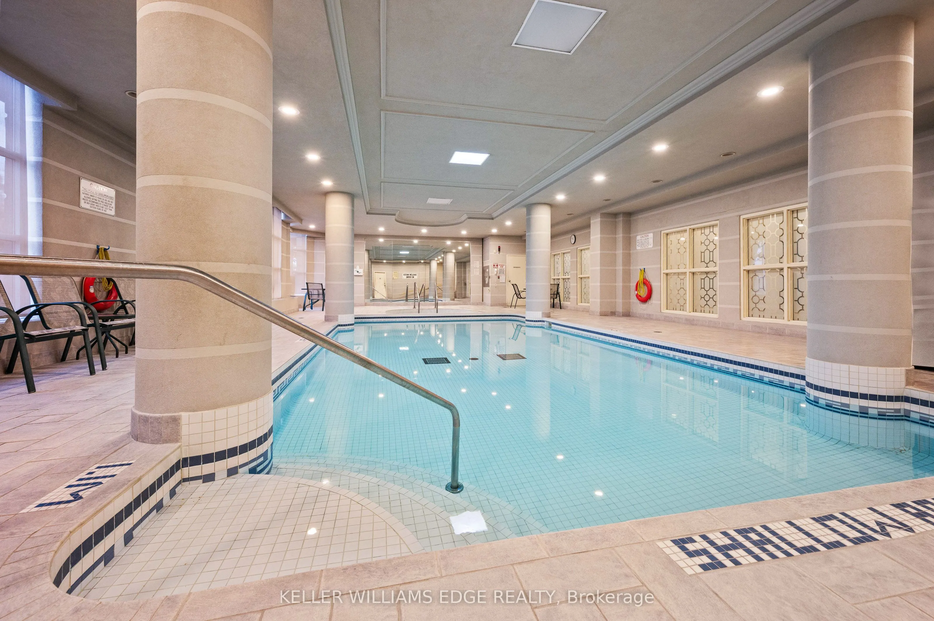 442 Maple Avenue, #401