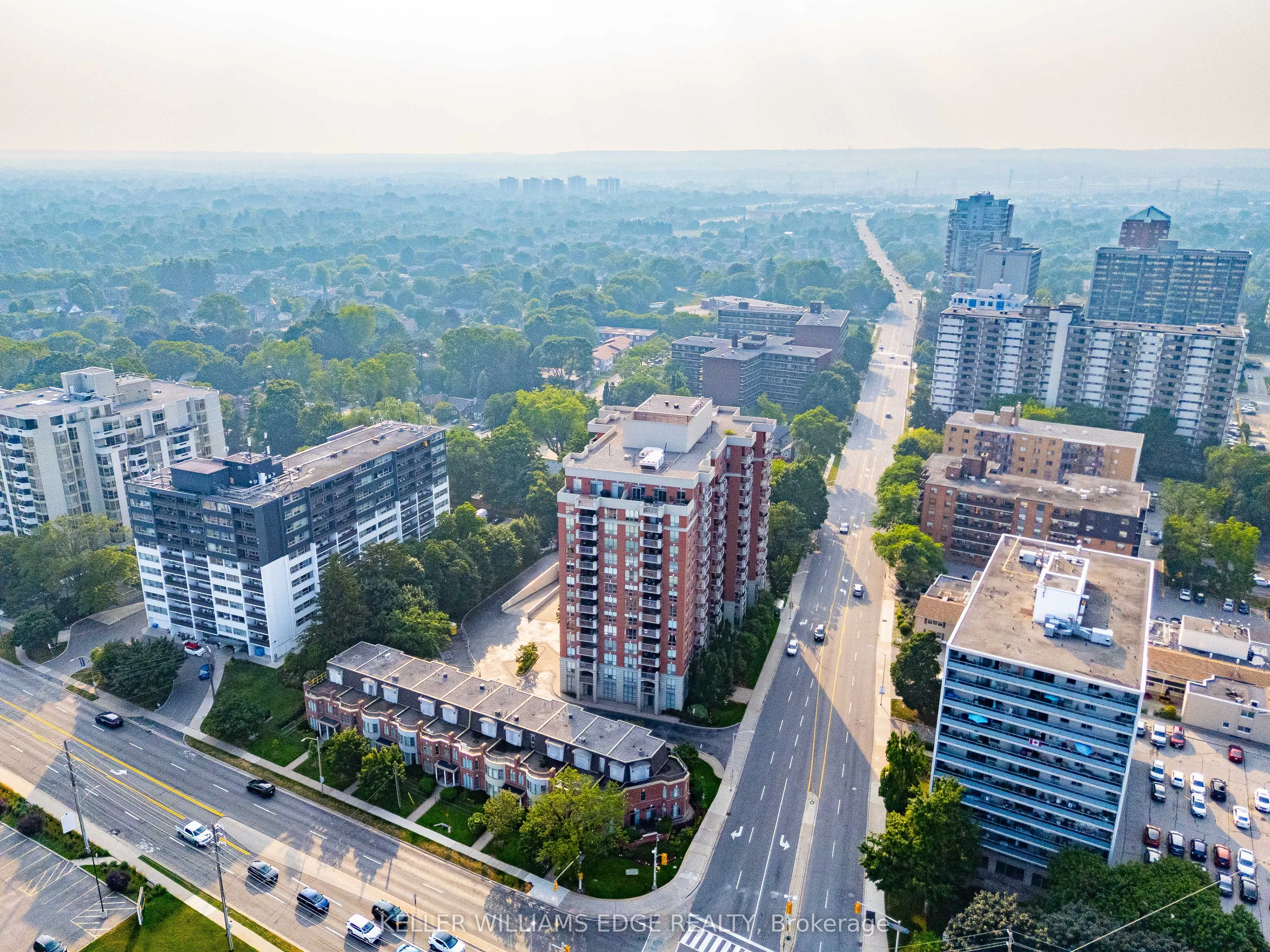 442 Maple Avenue, #401