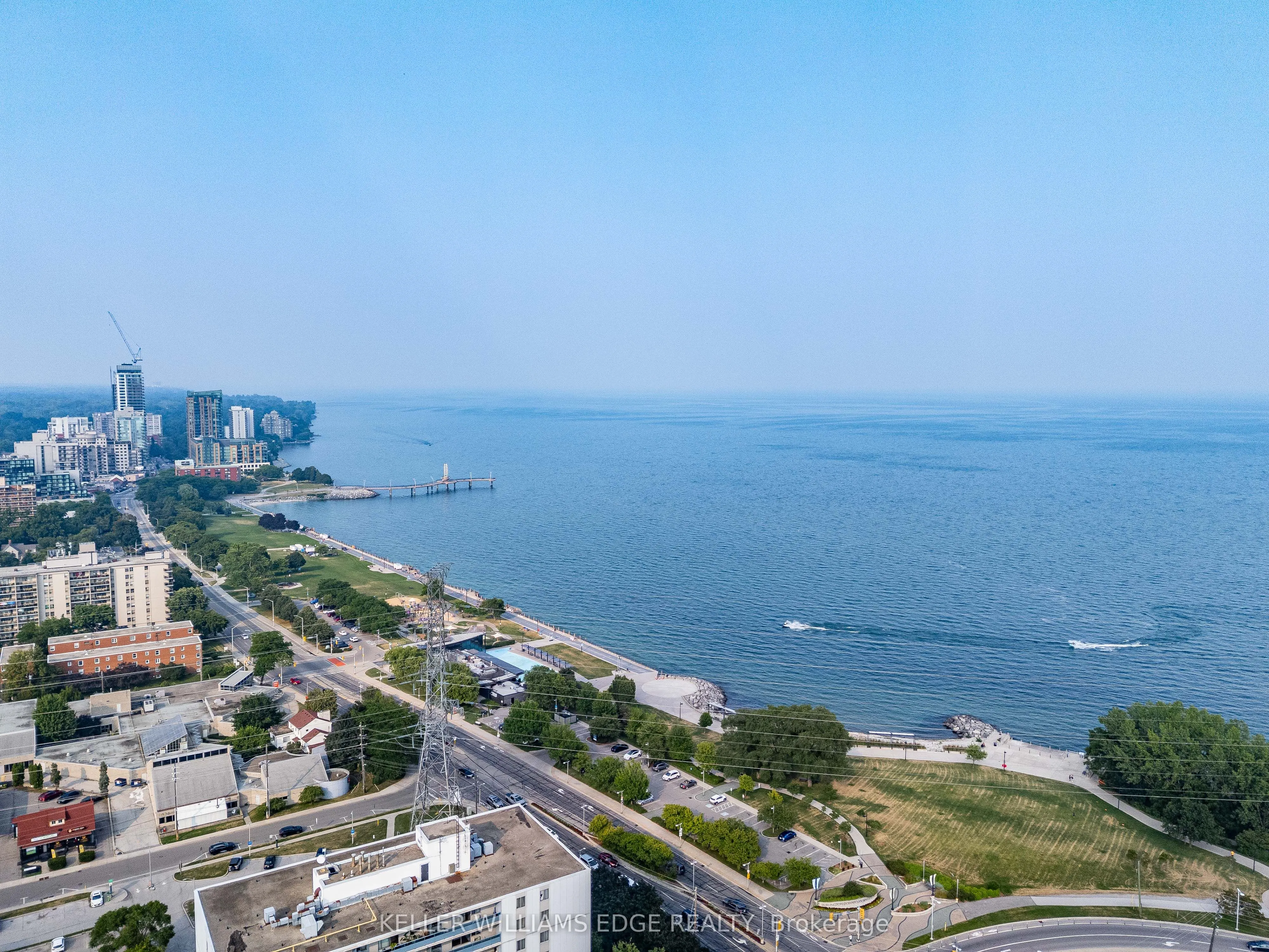 442 Maple Avenue, #401