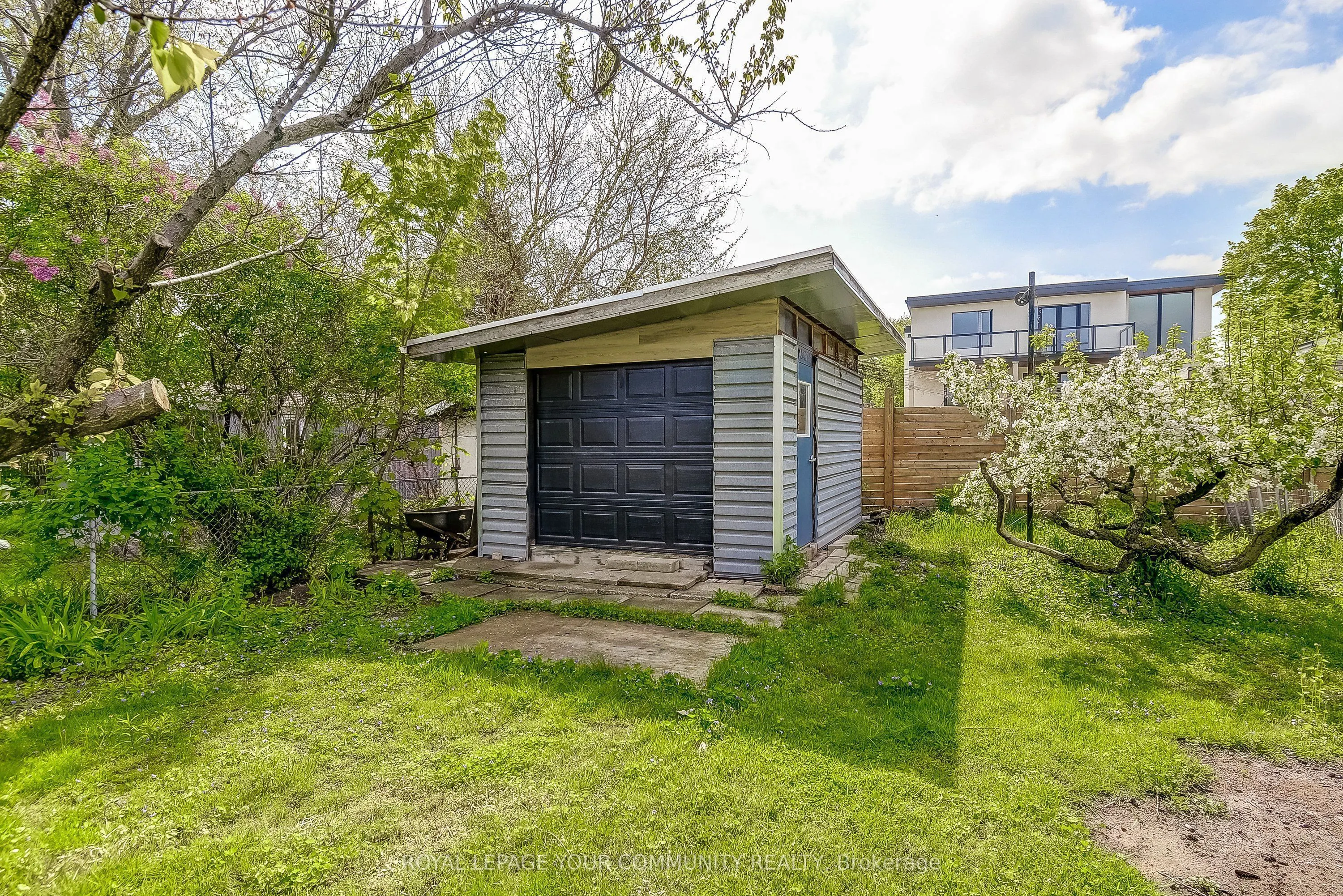 958 South Service Road