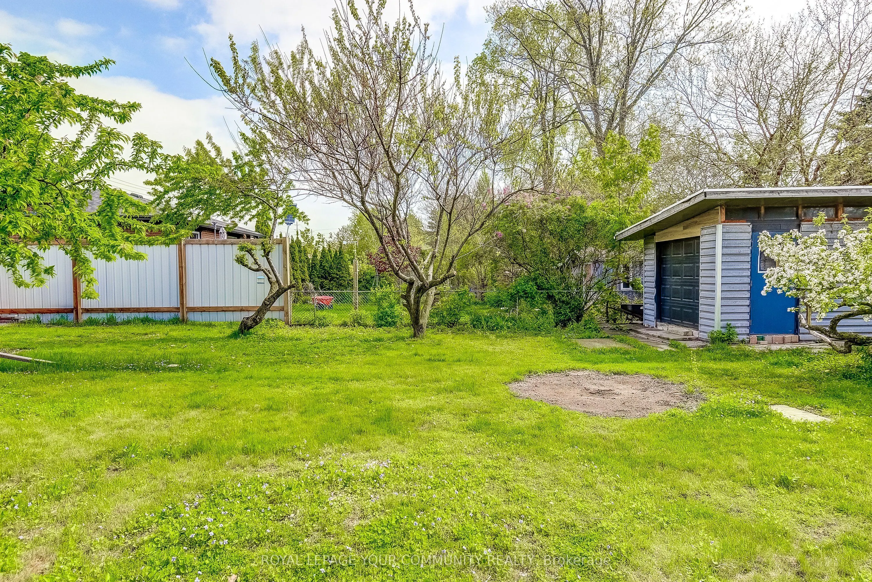 958 South Service Road
