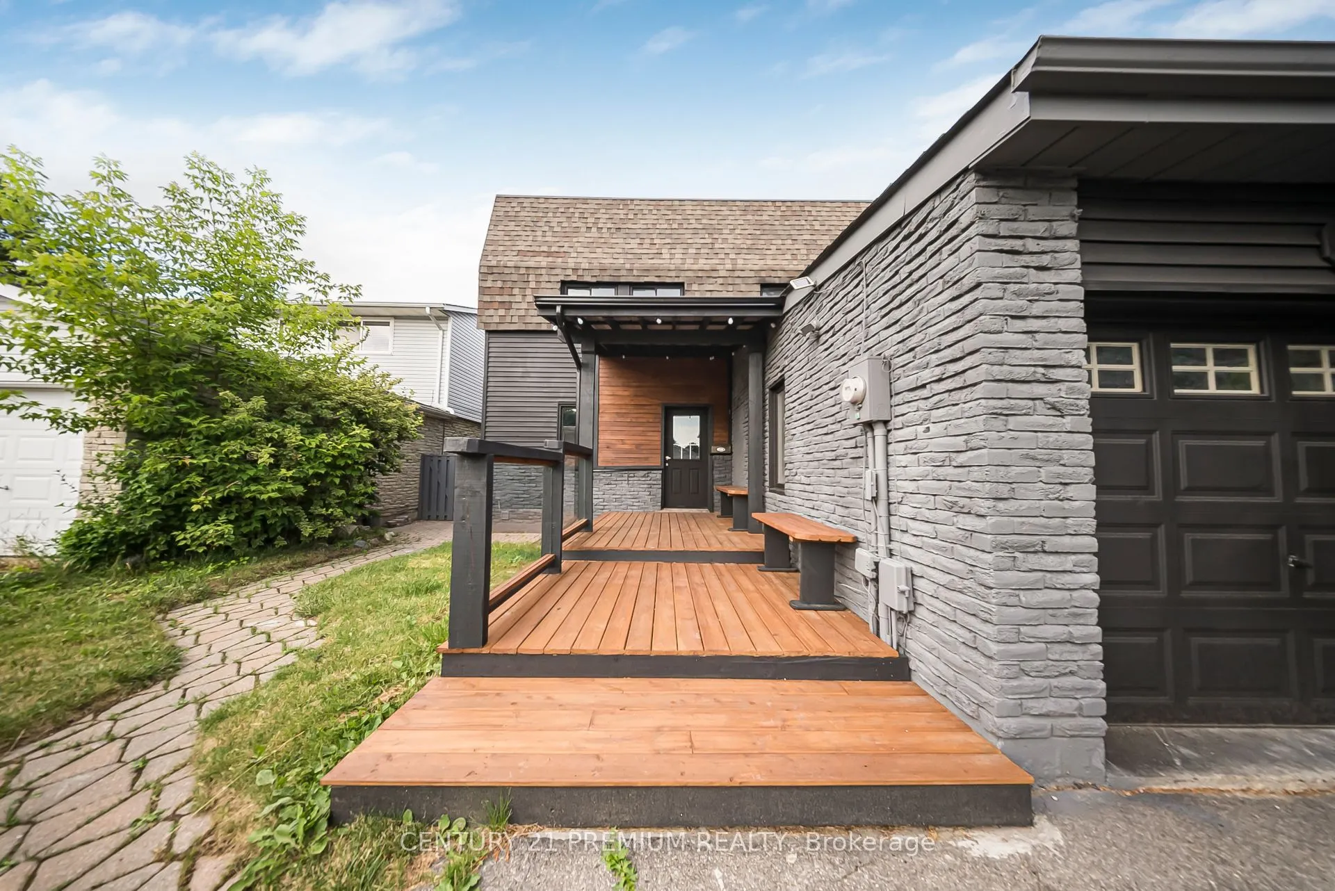 3 Garland Court