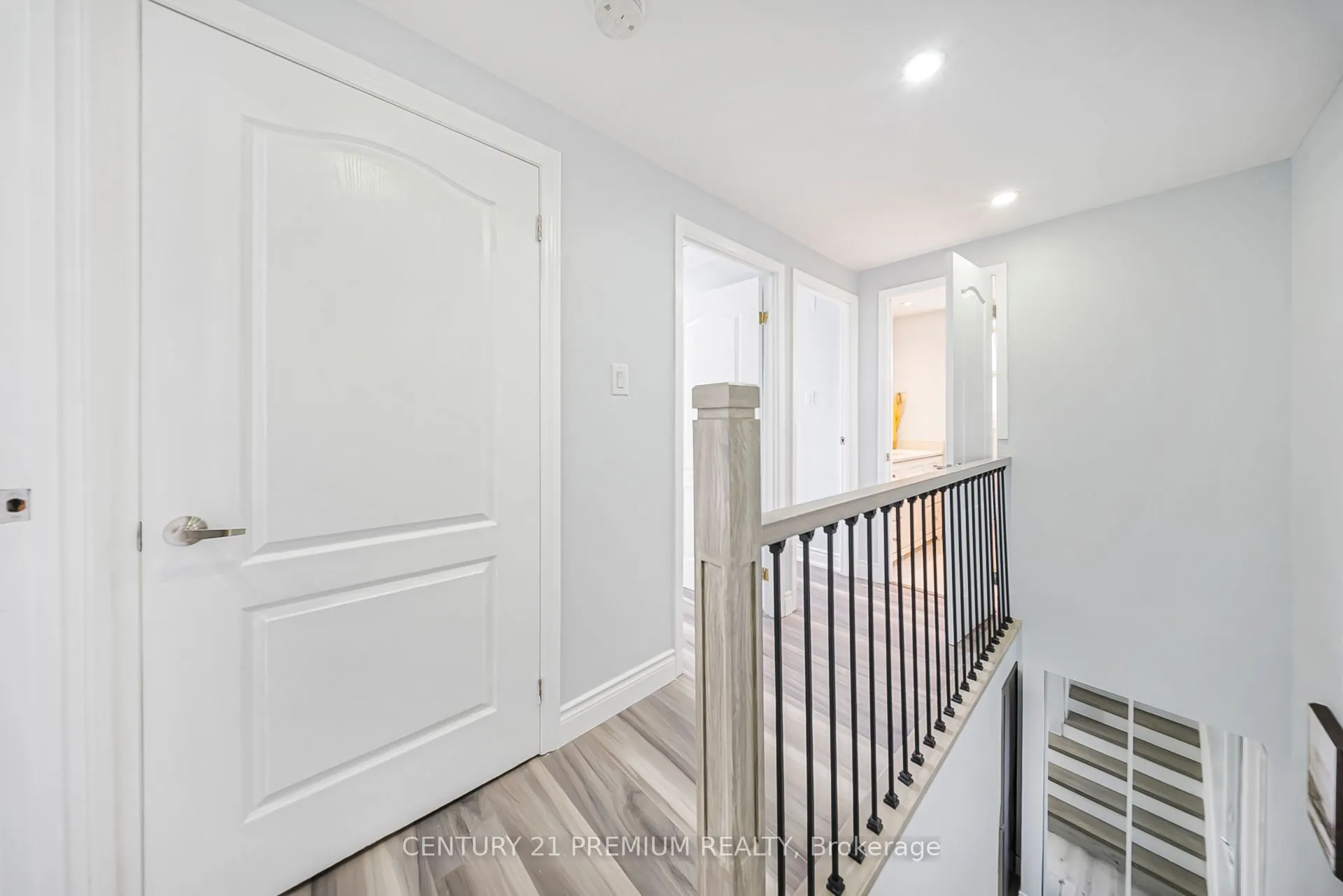 3 Garland Court