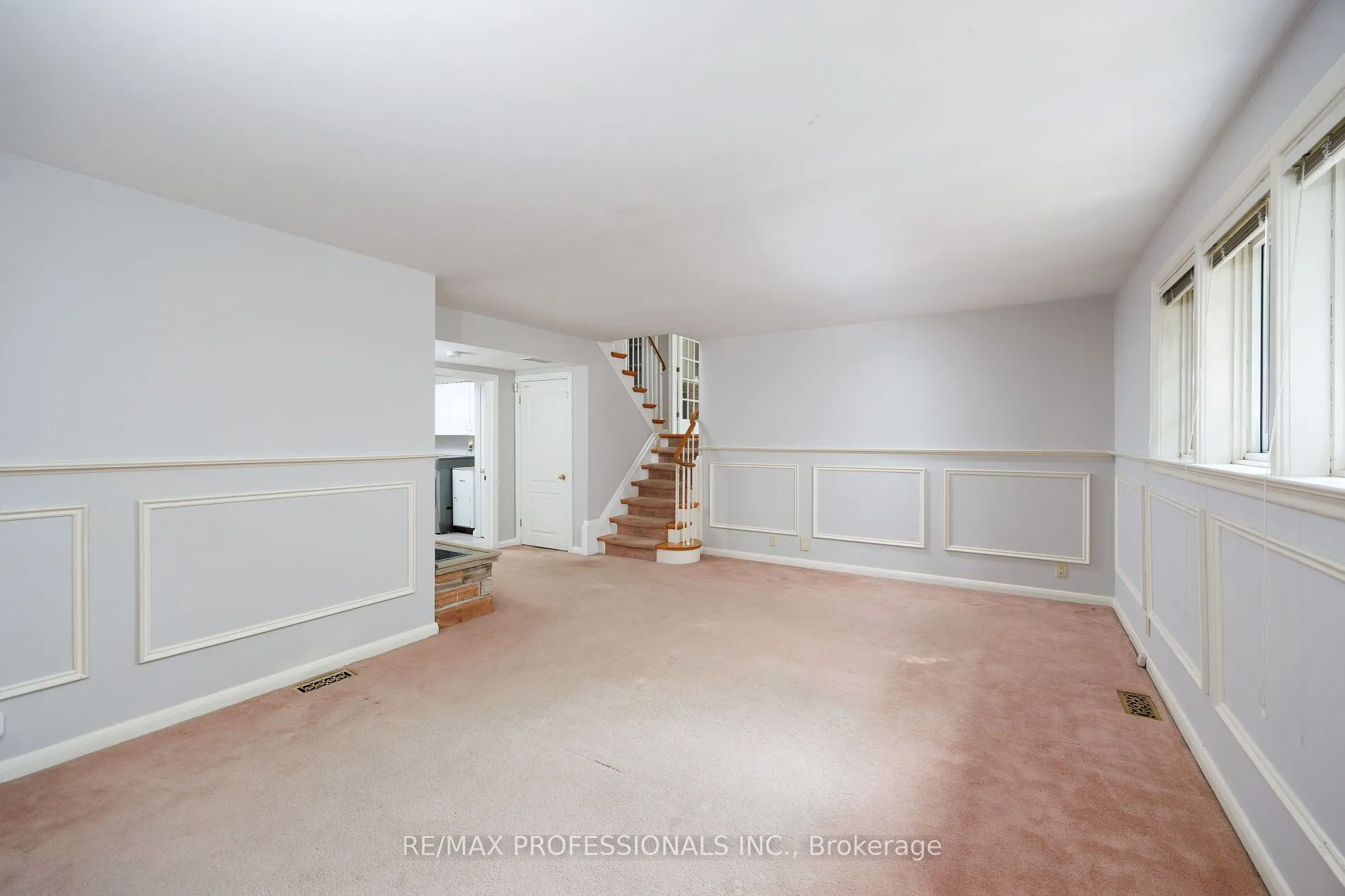 1441 Clarkson Road N