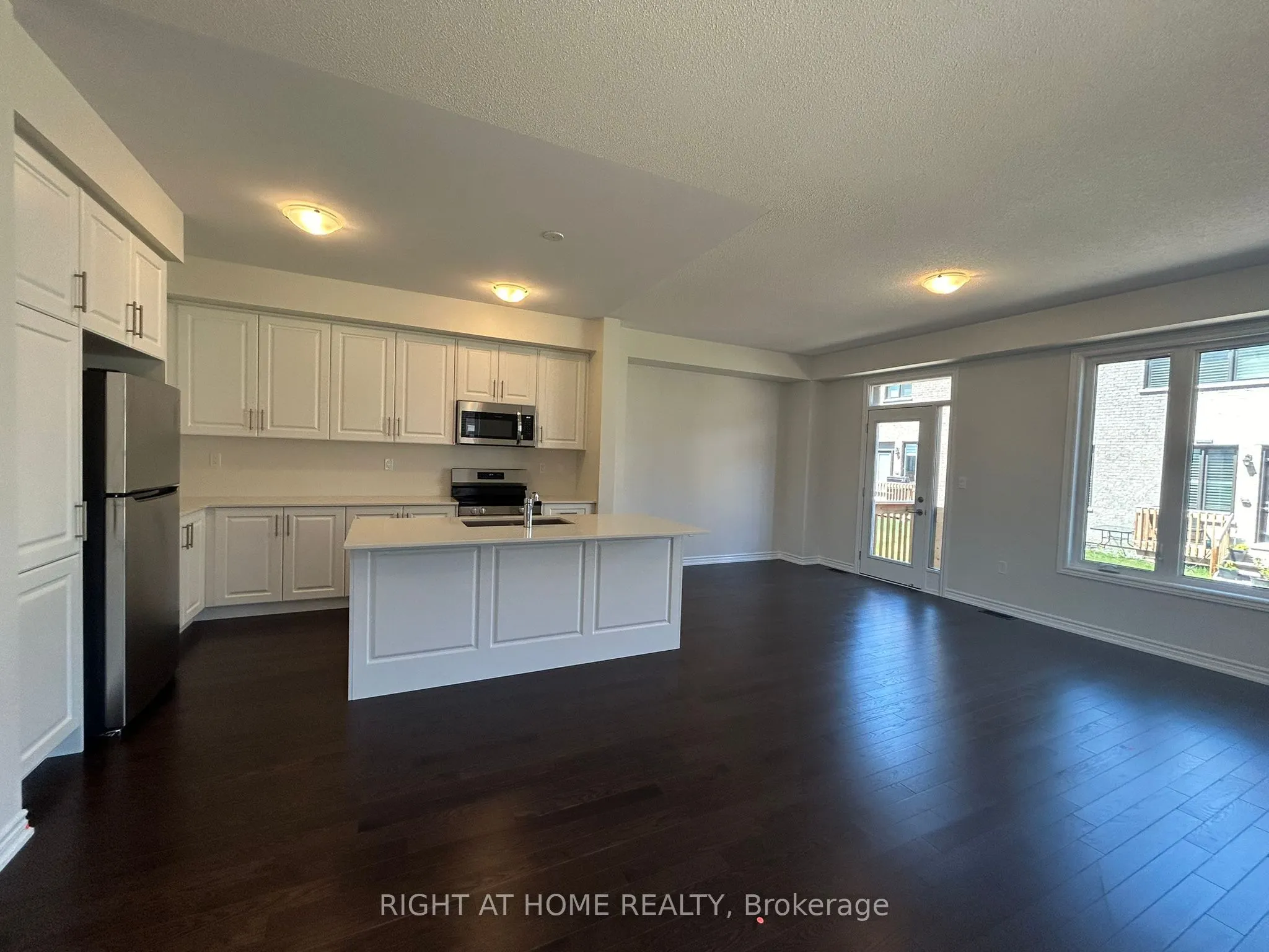 463 CELANDINE Terrace