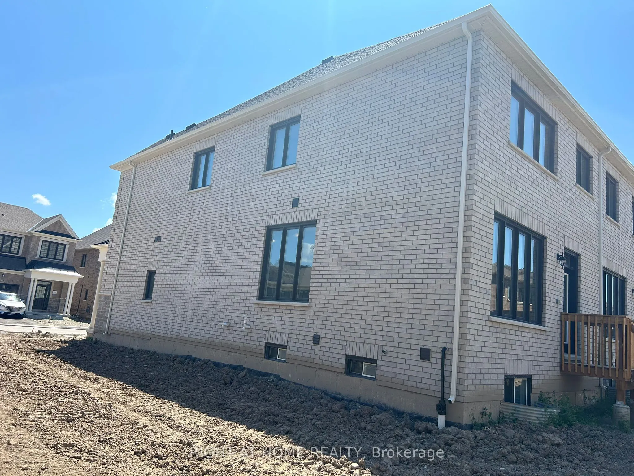 463 CELANDINE Terrace