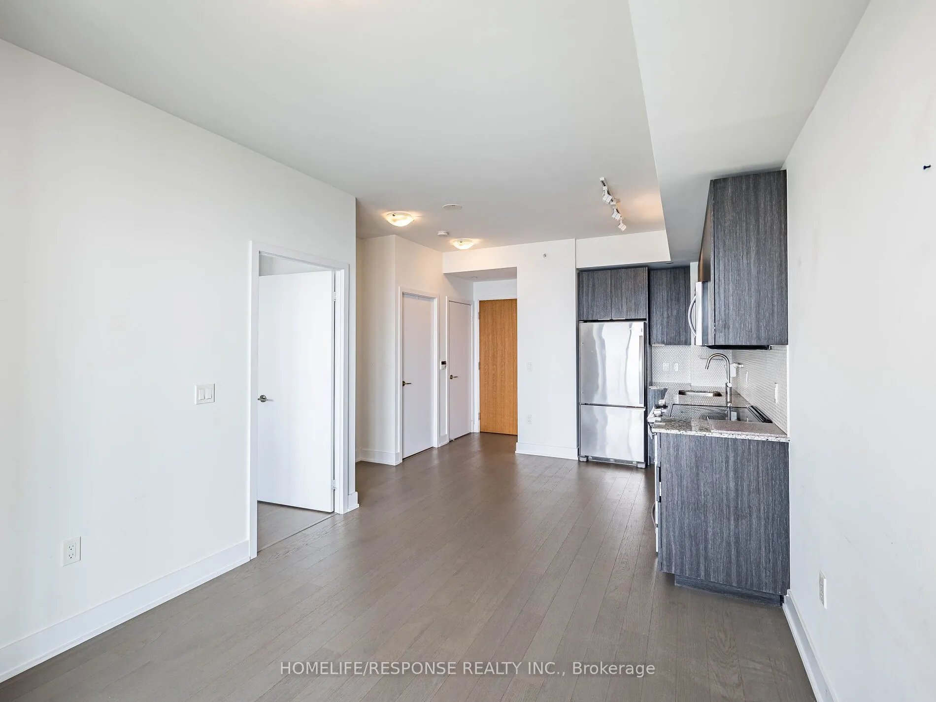 30 SHORE BREEZE Drive, #3019