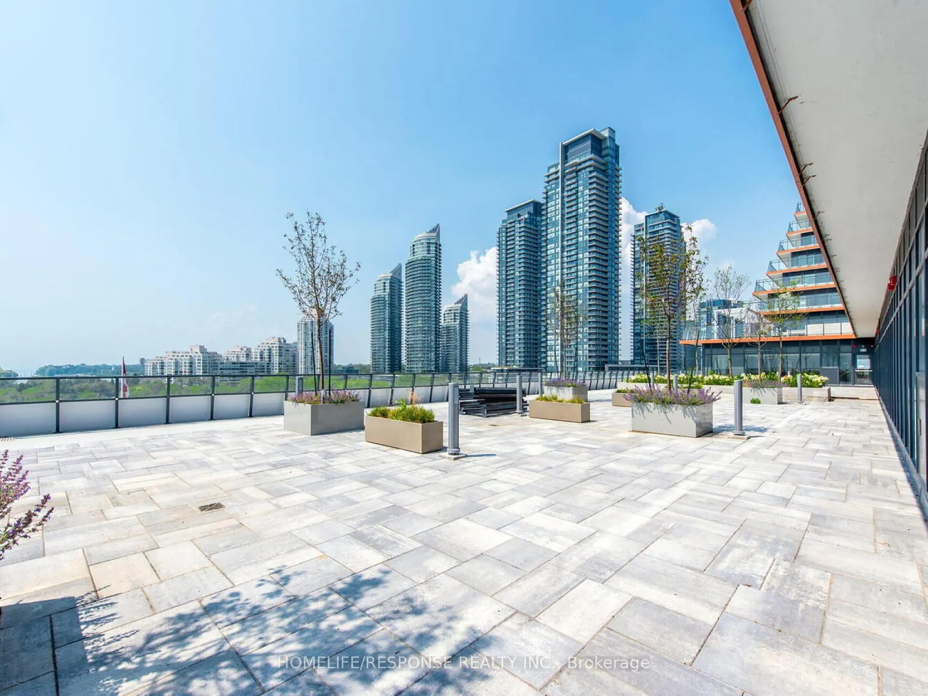 30 SHORE BREEZE Drive, #3019