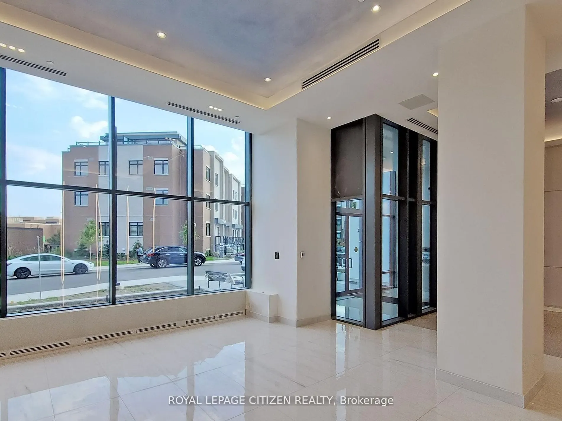 1063 Douglas McCurdy Comm, #104