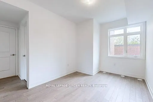 1062 Douglas Mccurdy Comm, #125