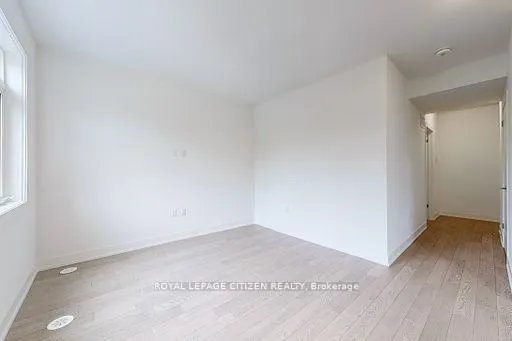 1062 Douglas Mccurdy Comm, #125
