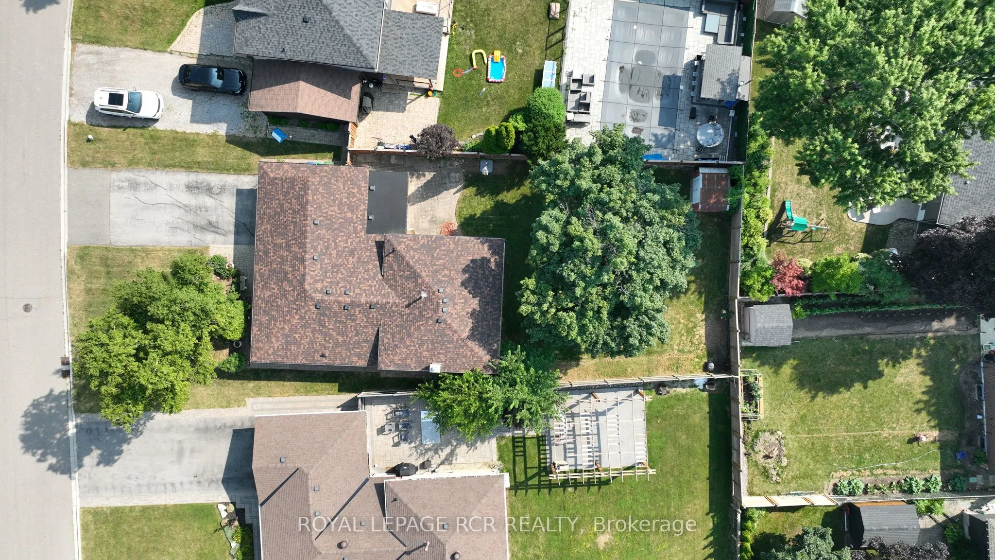 273 Newlove Drive
