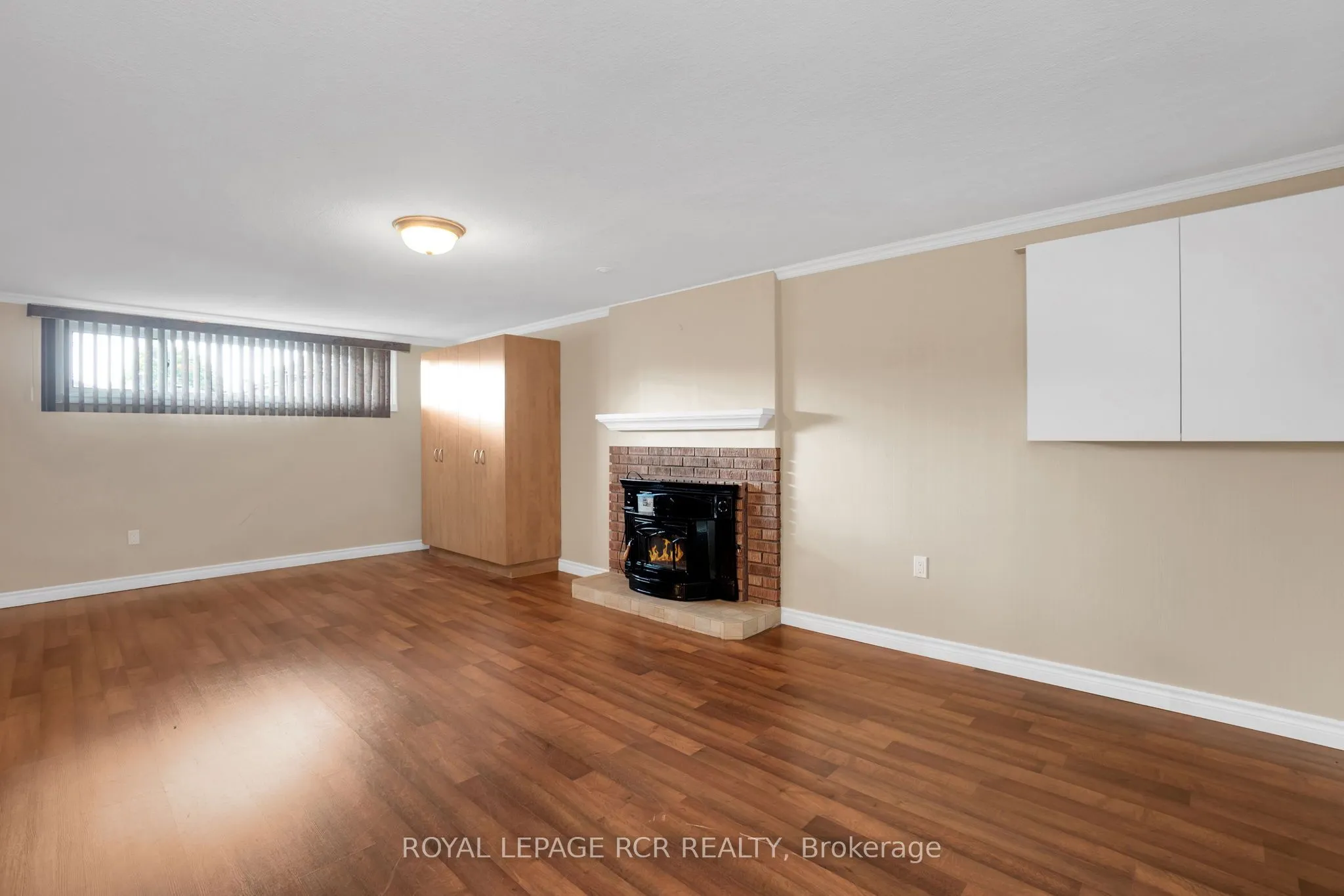 273 Newlove Drive