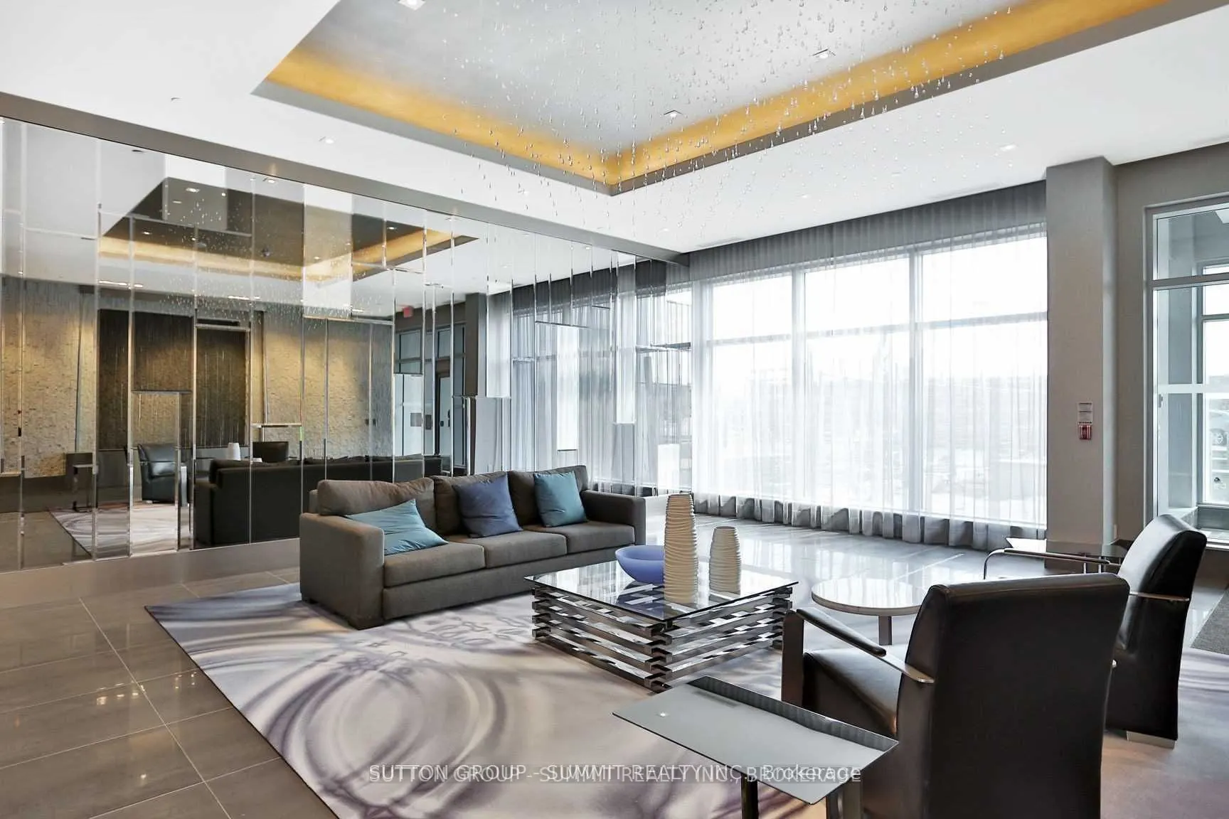 55 Speers Road, #209