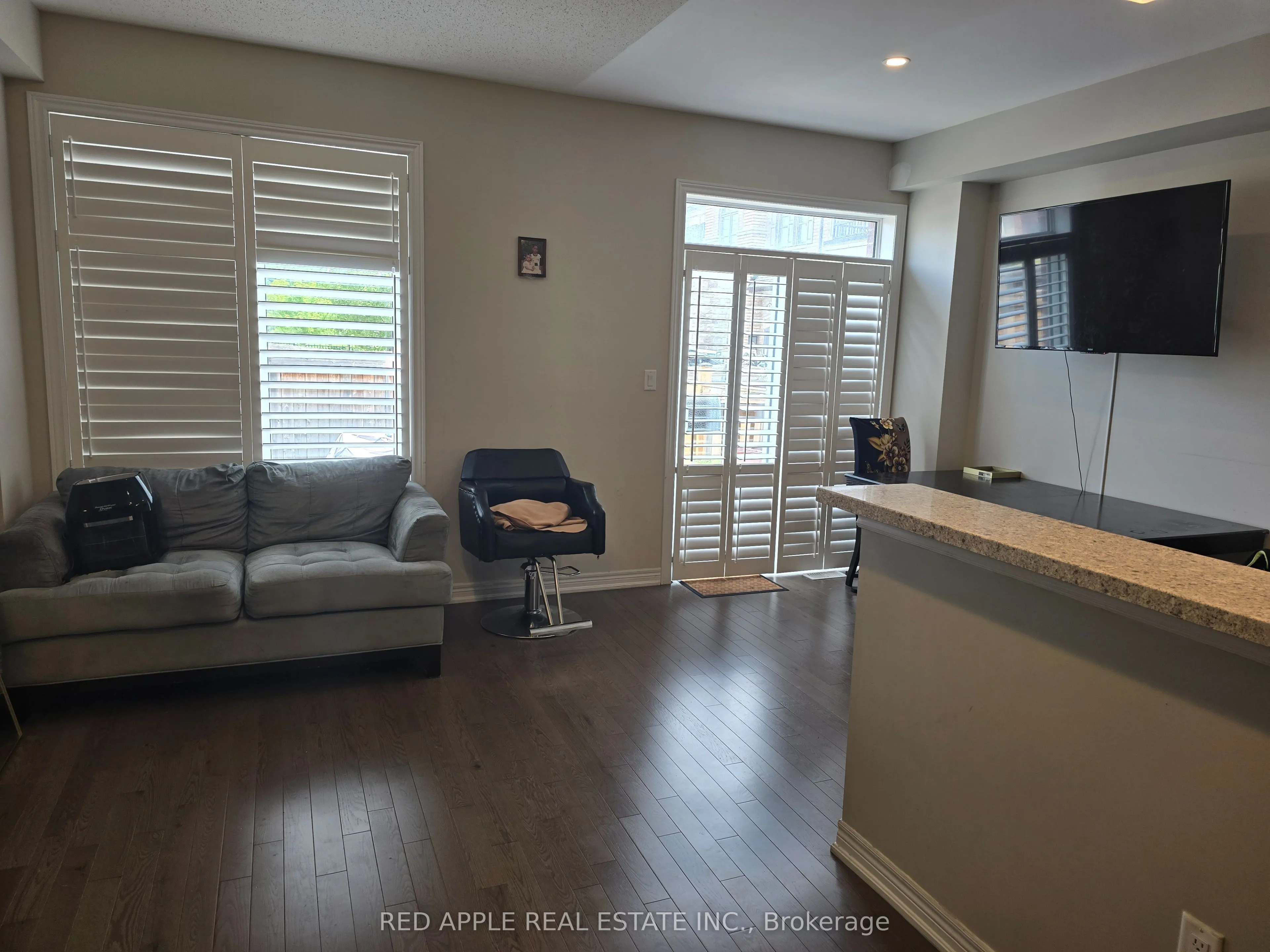 123 Morra Avenue