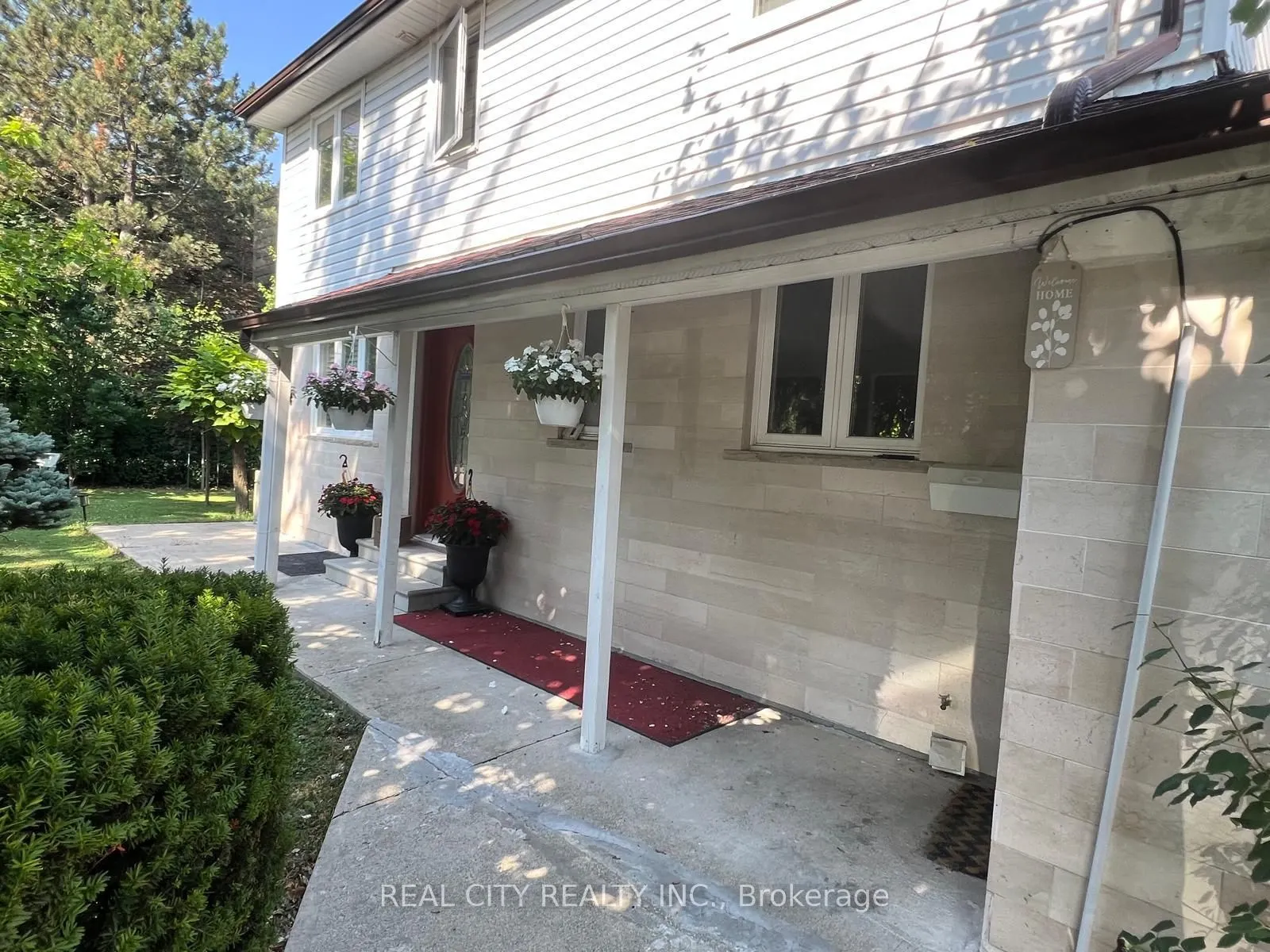 2451 Loanne Drive