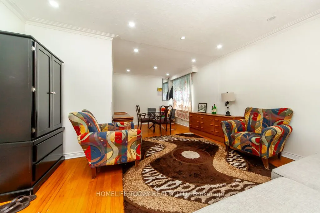 28 Stevenharris Drive
