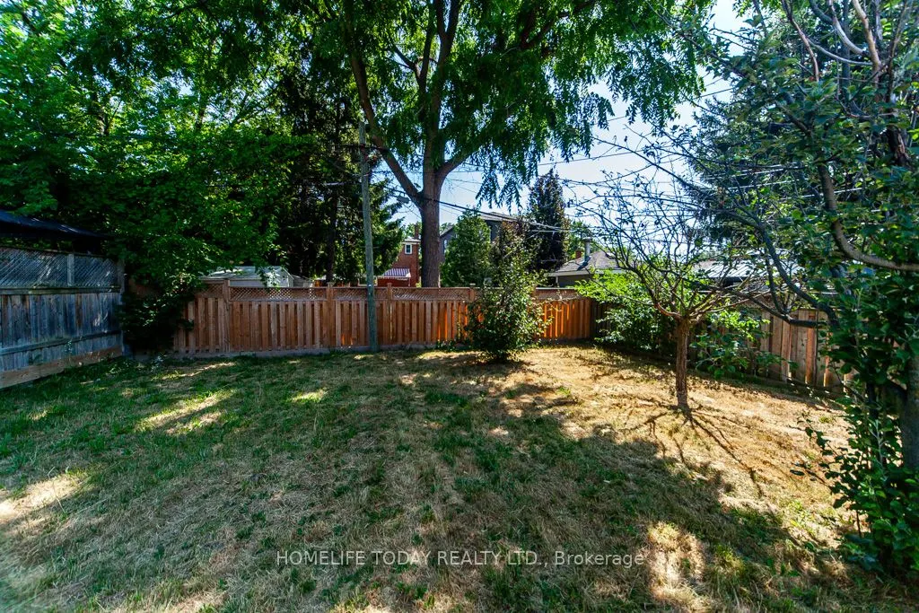 28 Stevenharris Drive