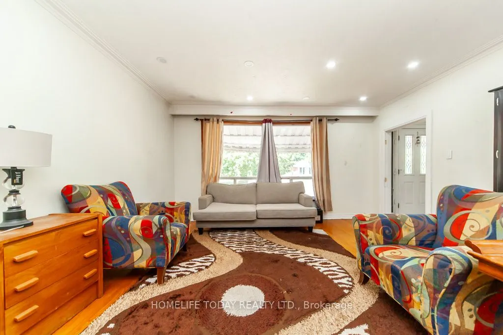 28 Stevenharris Drive