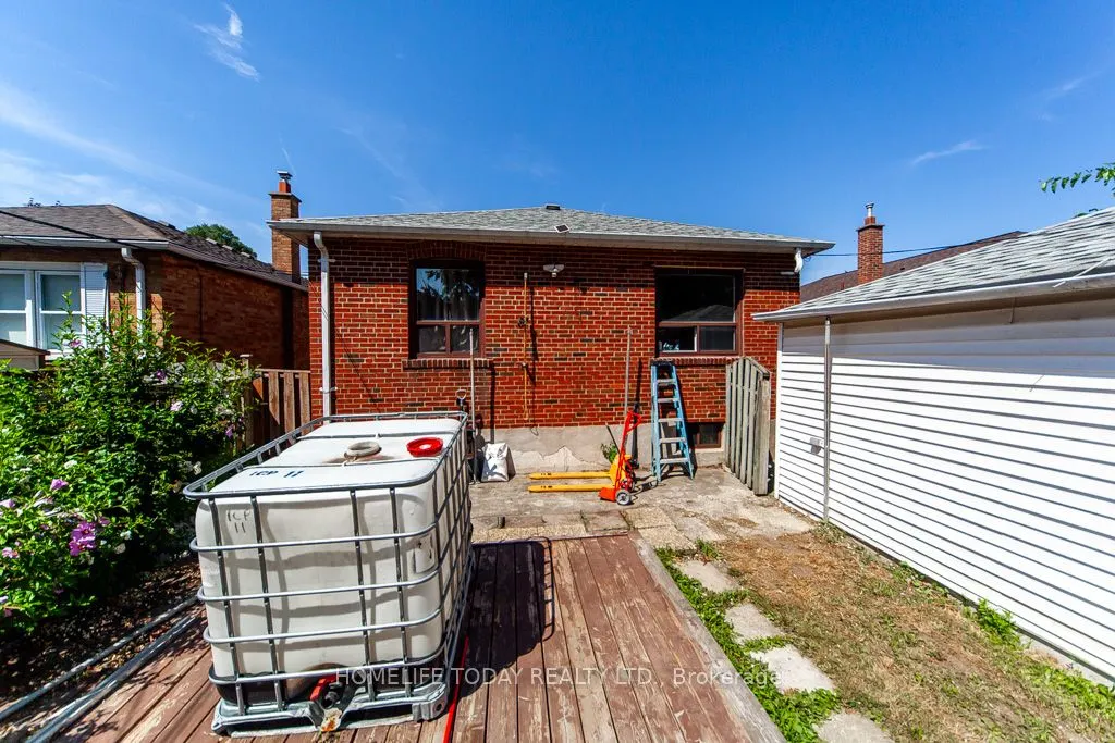 28 Stevenharris Drive