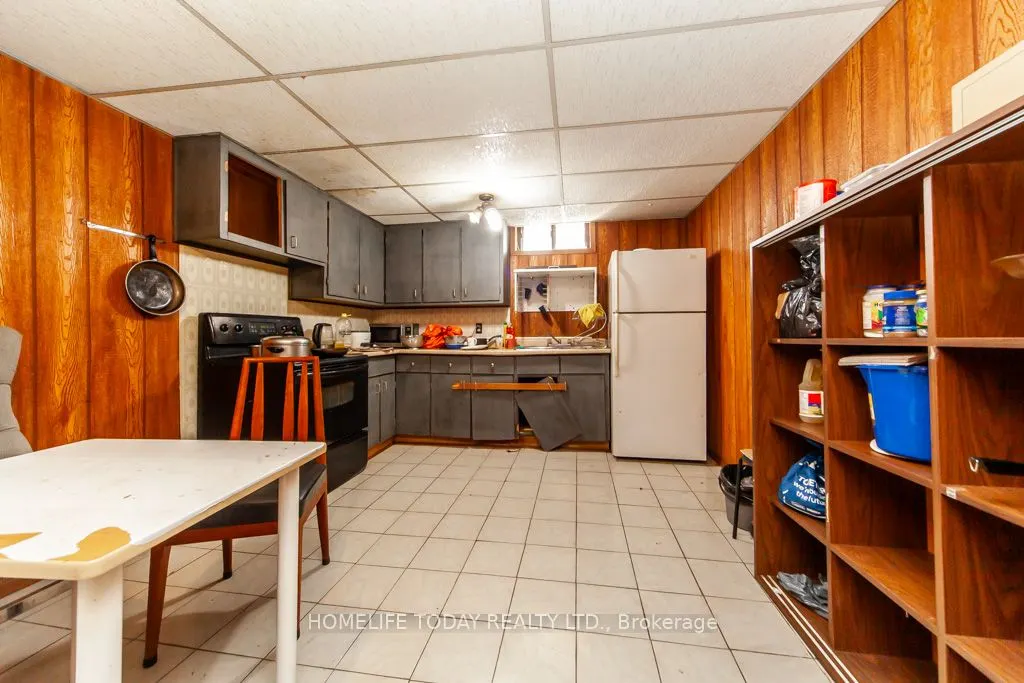 28 Stevenharris Drive