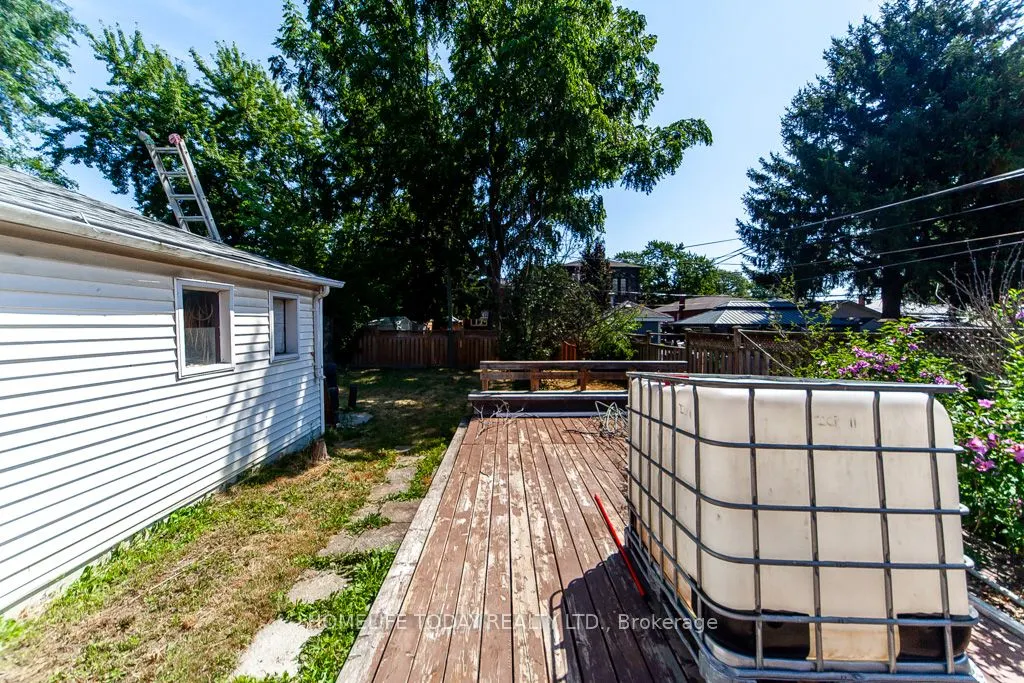 28 Stevenharris Drive