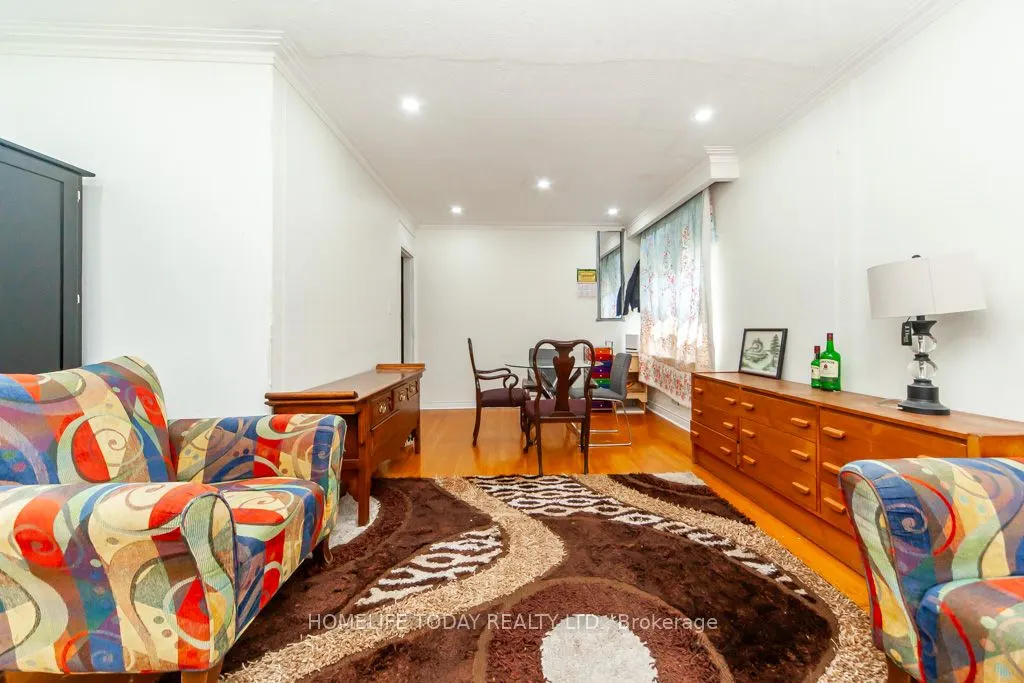 28 Stevenharris Drive