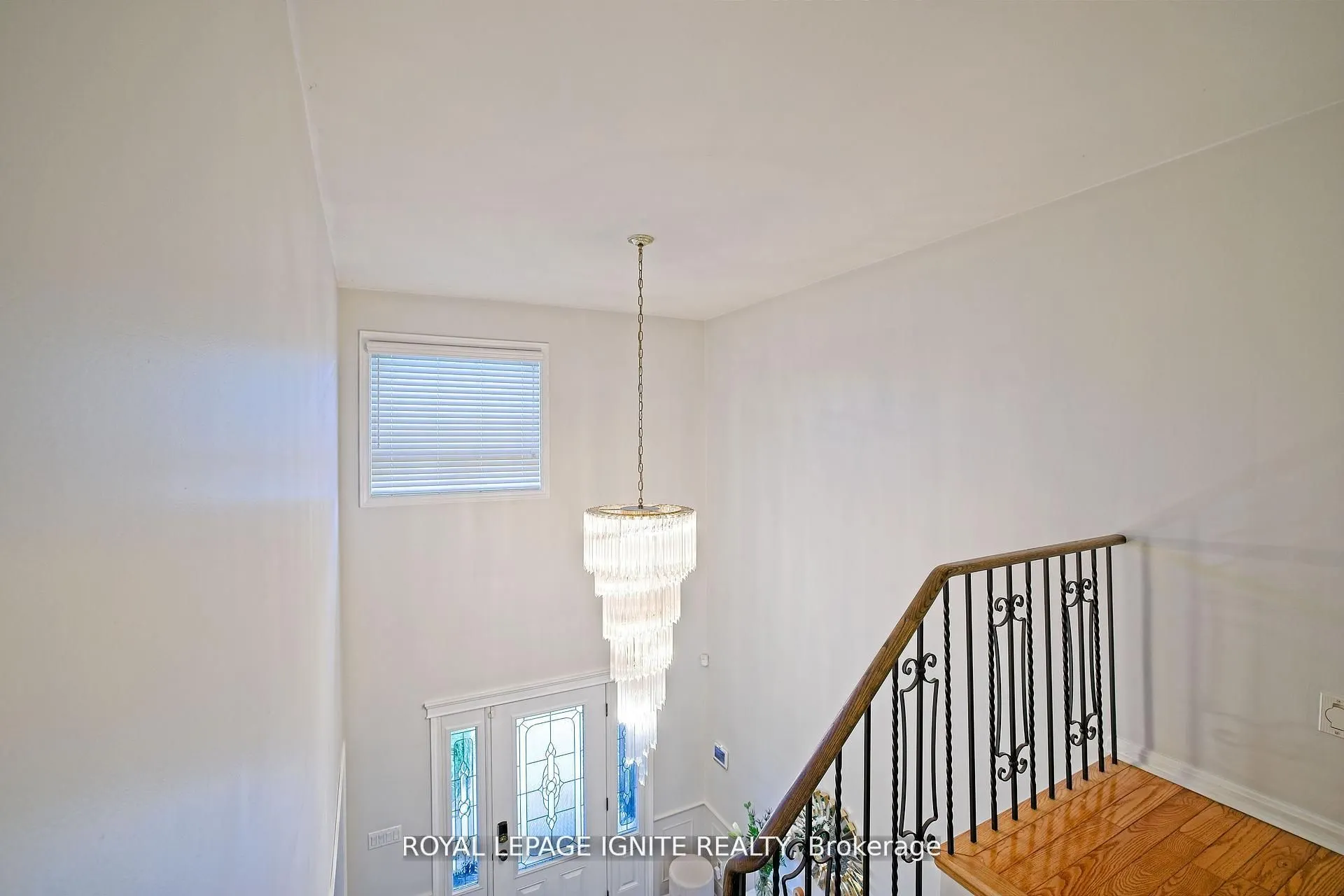 2092 Sava Crescent