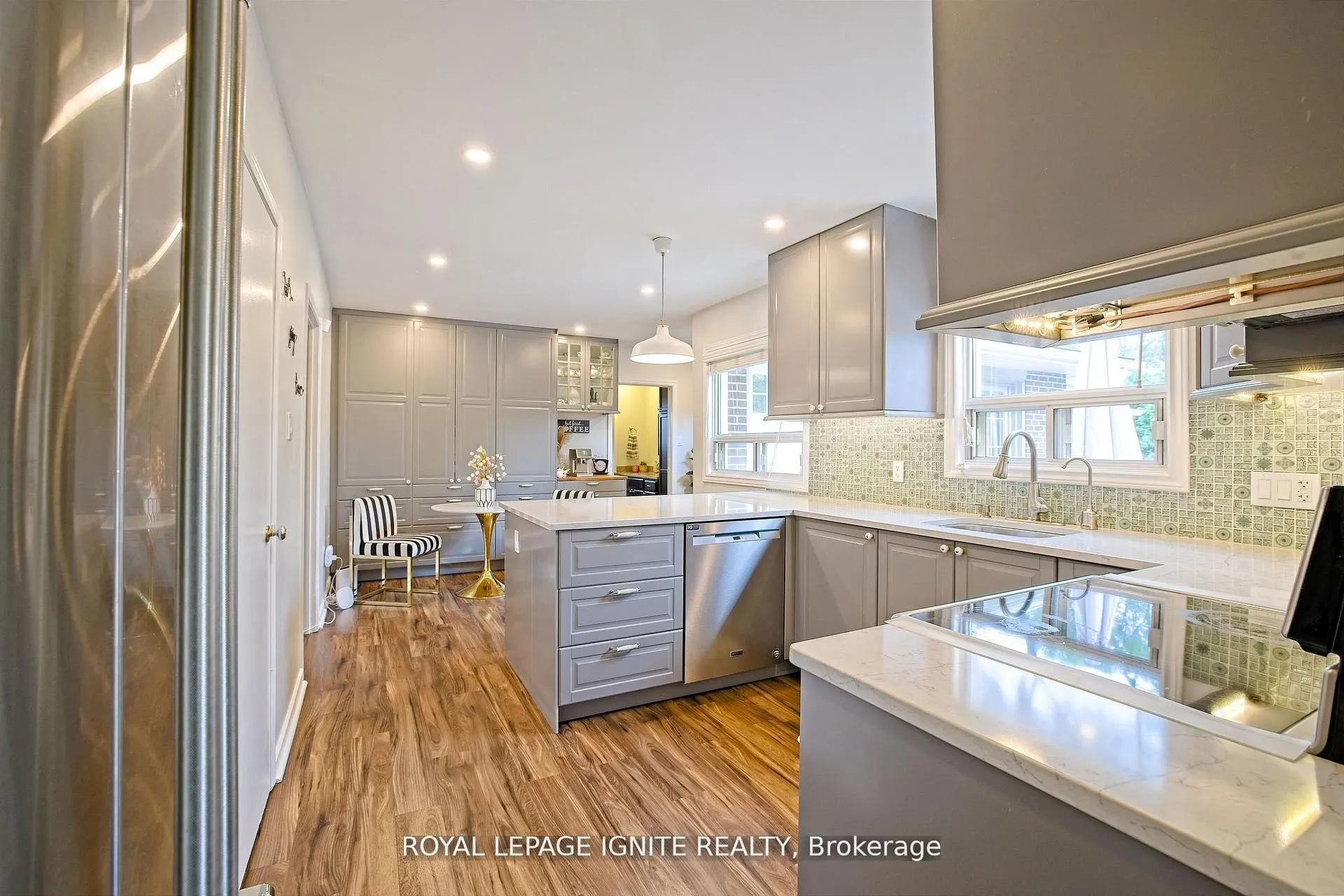 2092 Sava Crescent