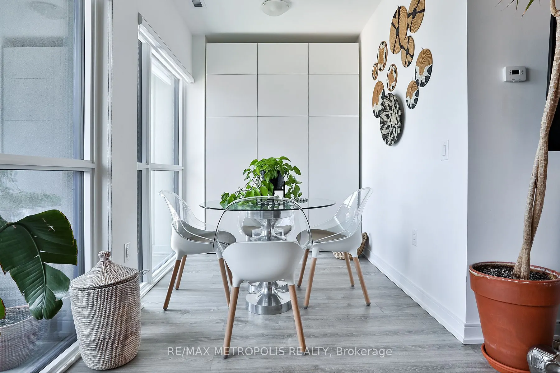 25 Neighbourhood Lane, #703