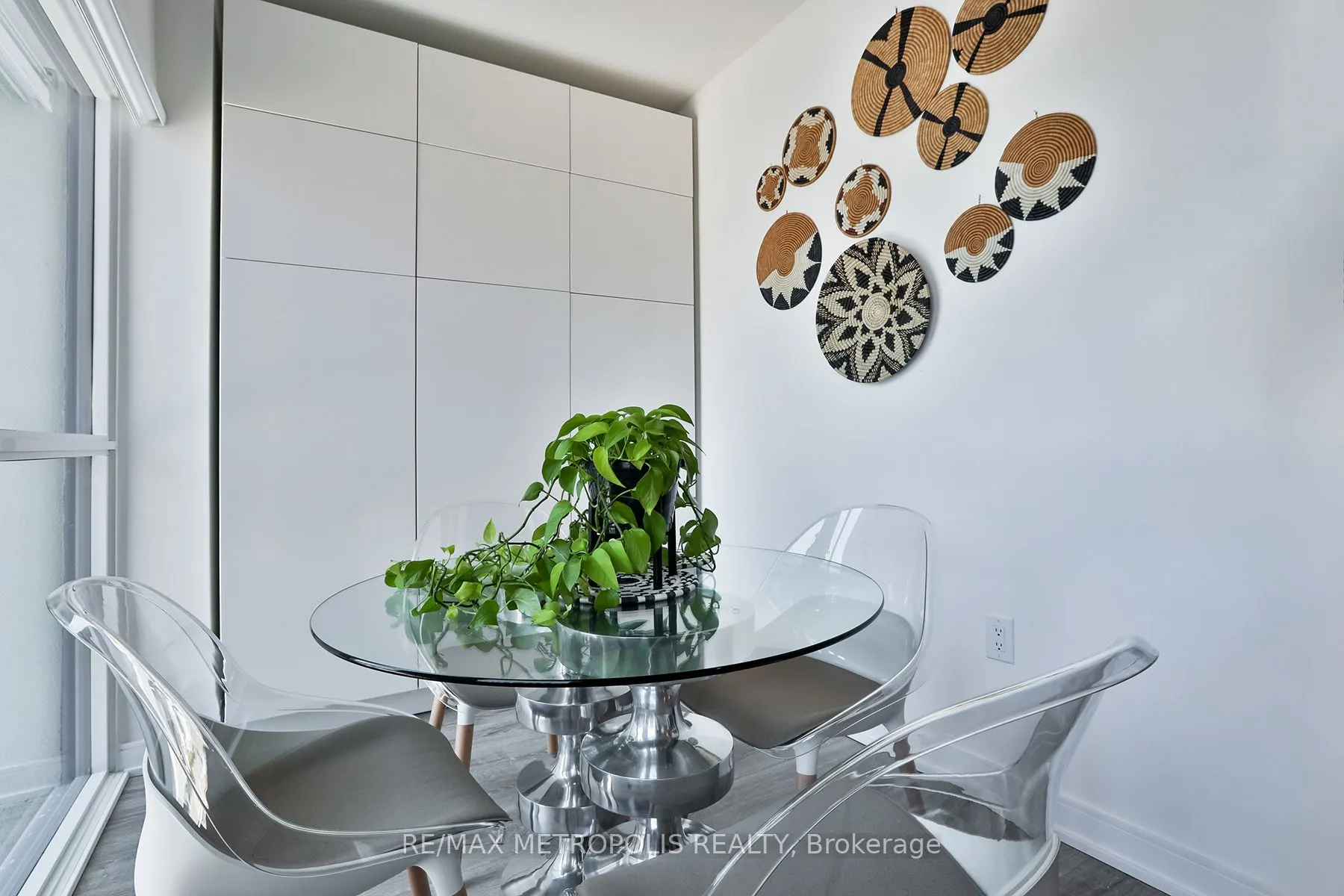 25 Neighbourhood Lane, #703