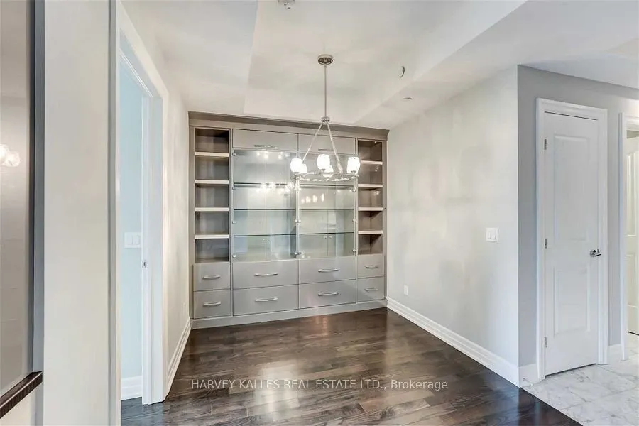 30 Old Mill Road, #103