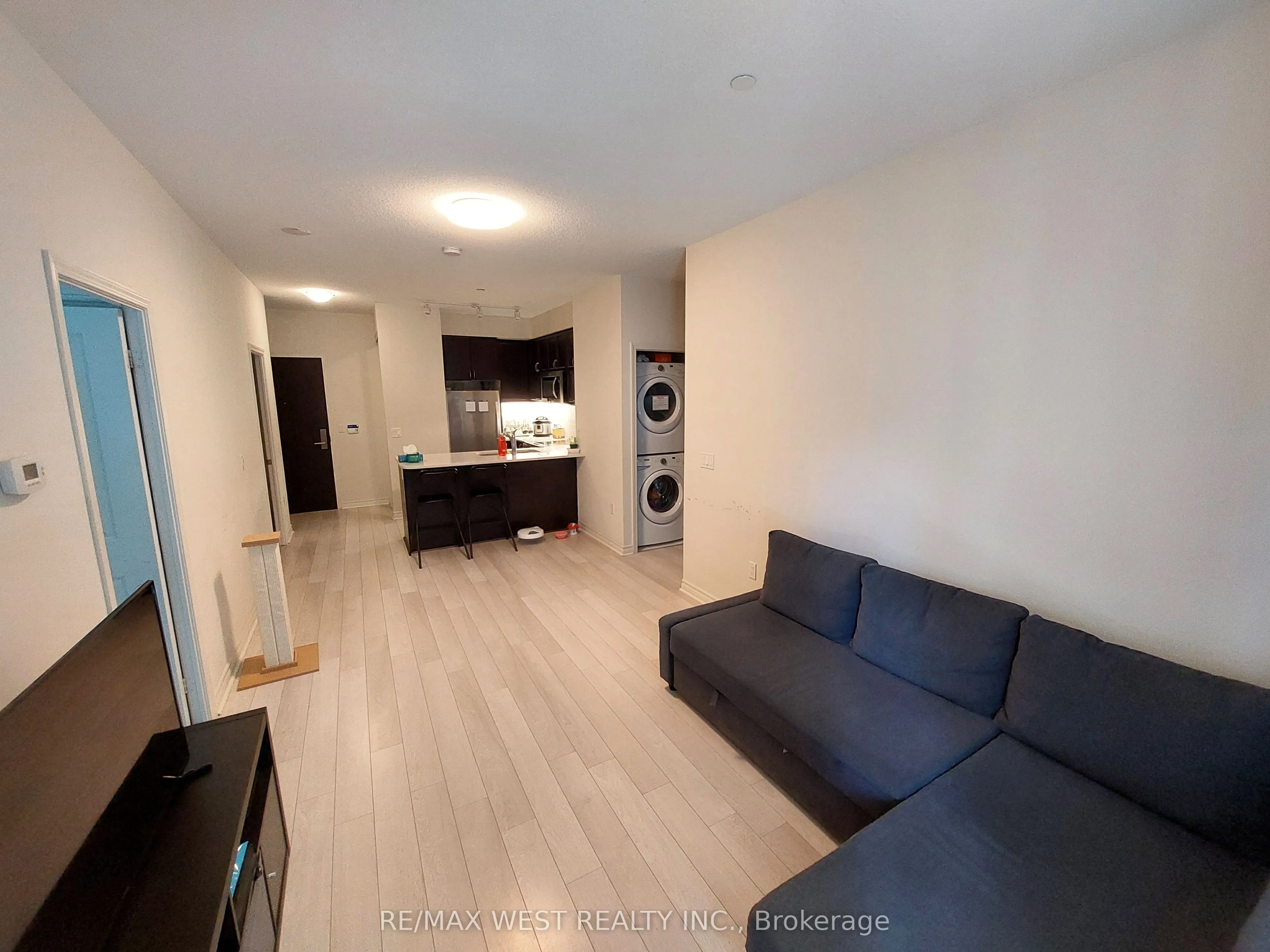 39 Annie Craig Drive, #422