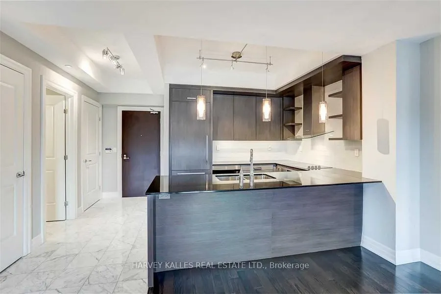 30 Old Mill Road, #103