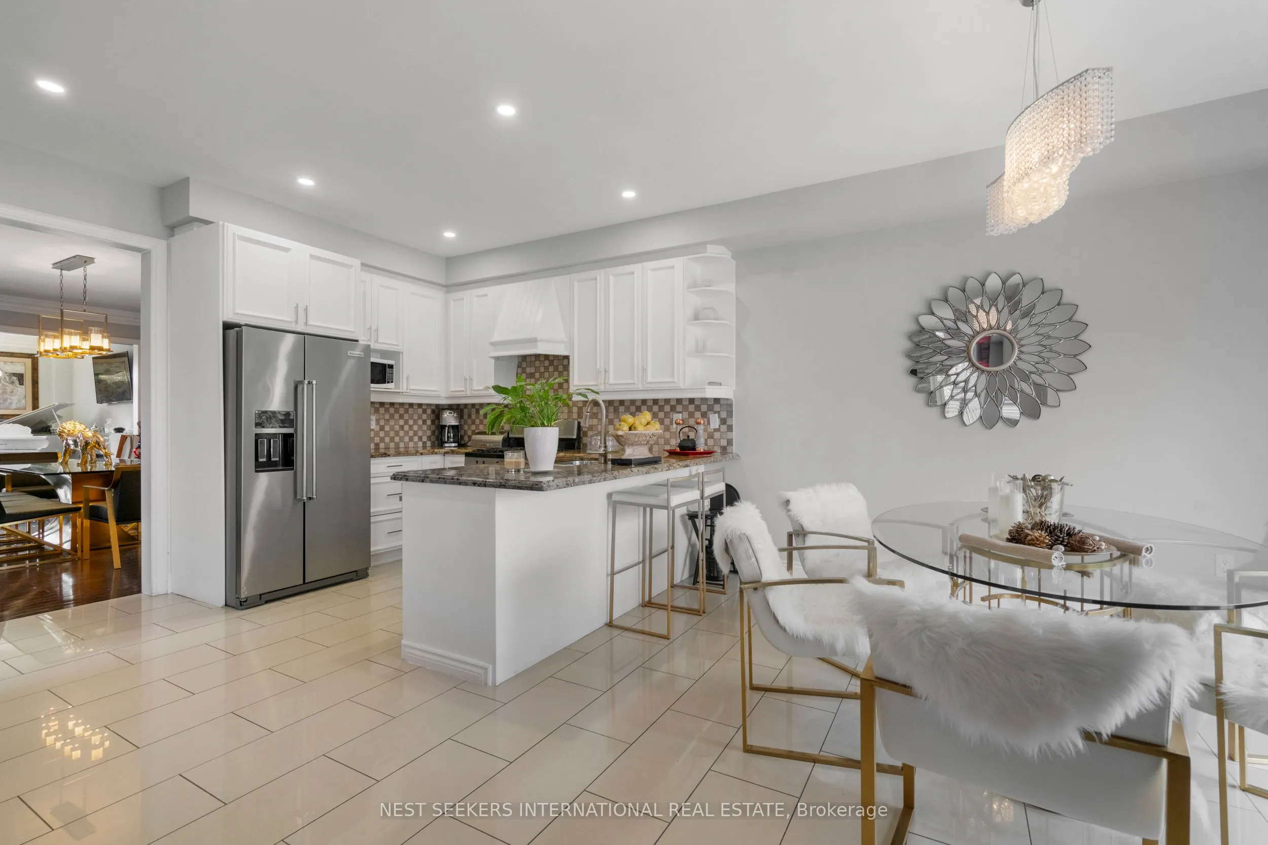 2 George McKenzie Court
