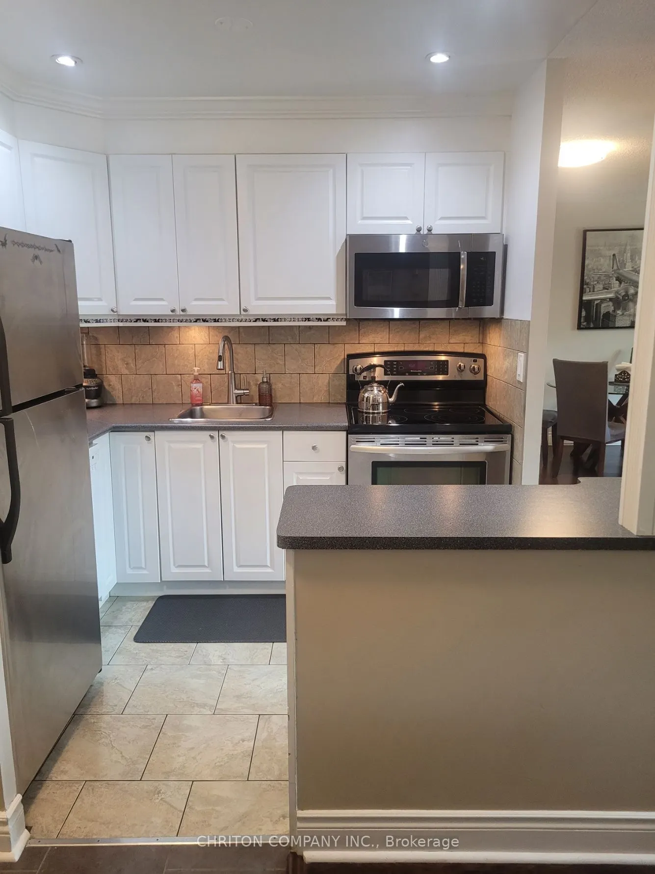 2001 Bonnymede Drive, #122