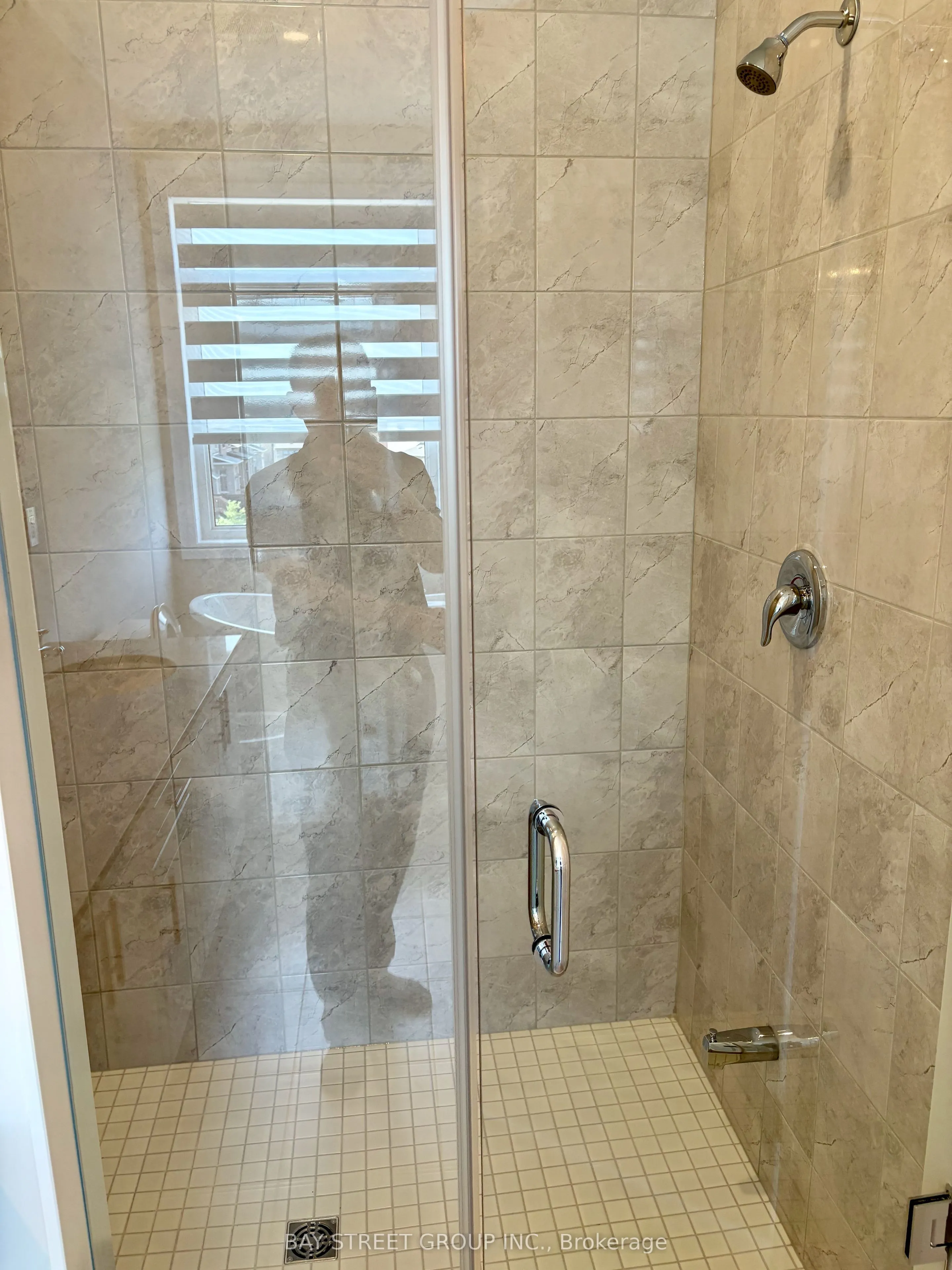 3085 Perkins Way