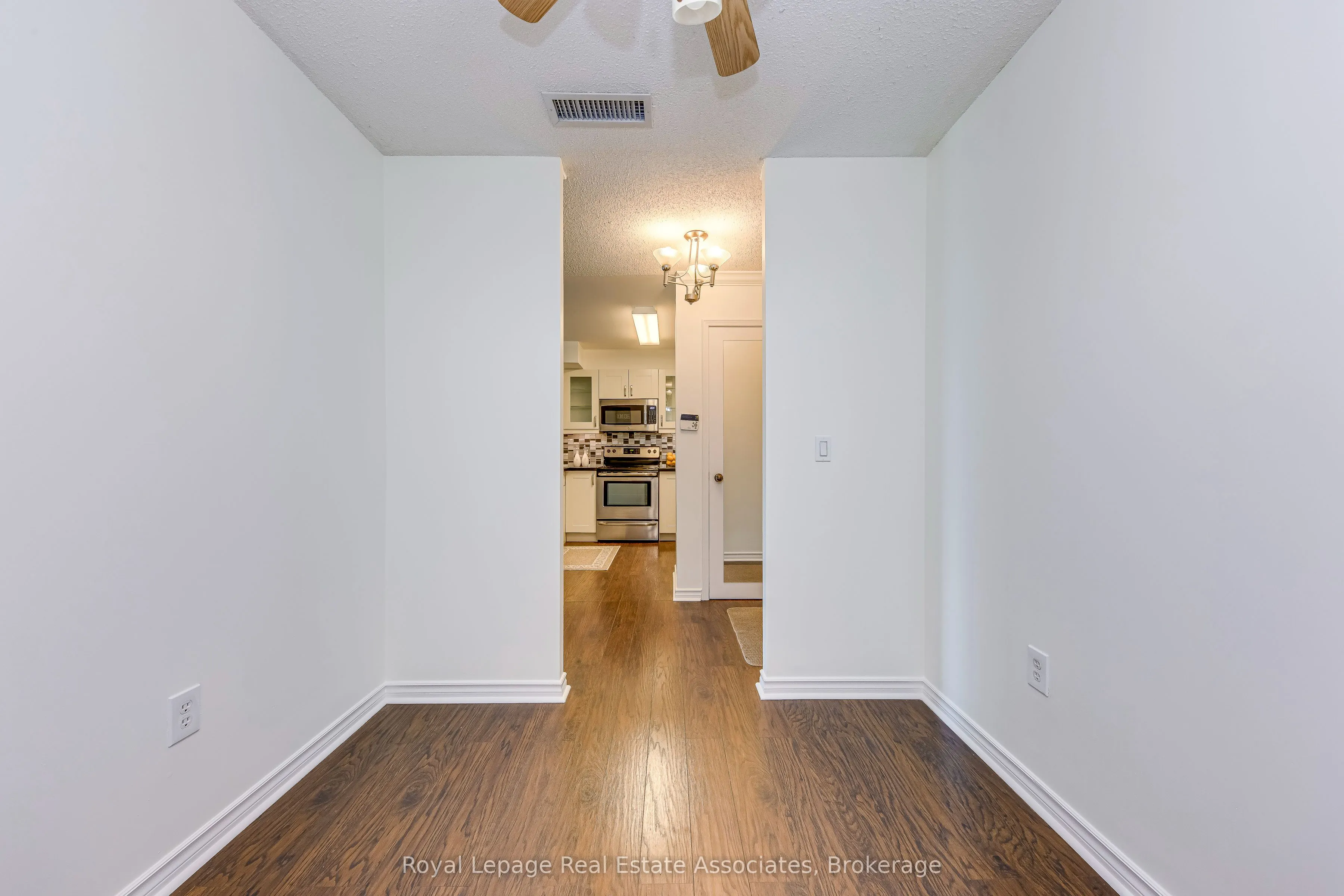 17 Michael Power Place, #406