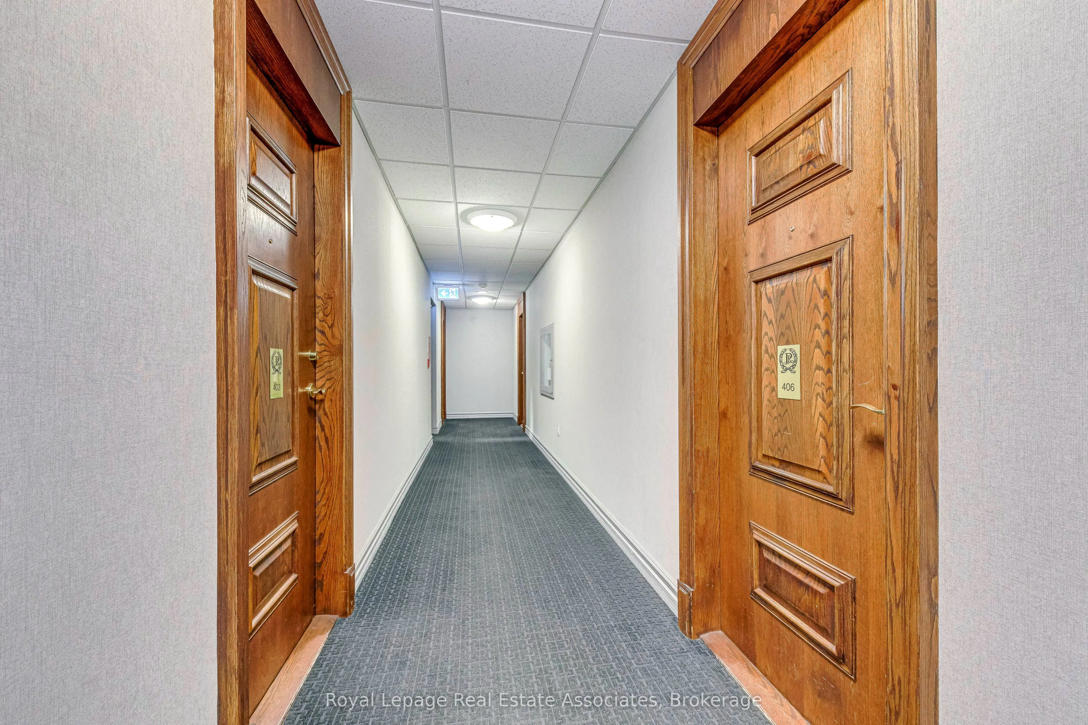 17 Michael Power Place, #406
