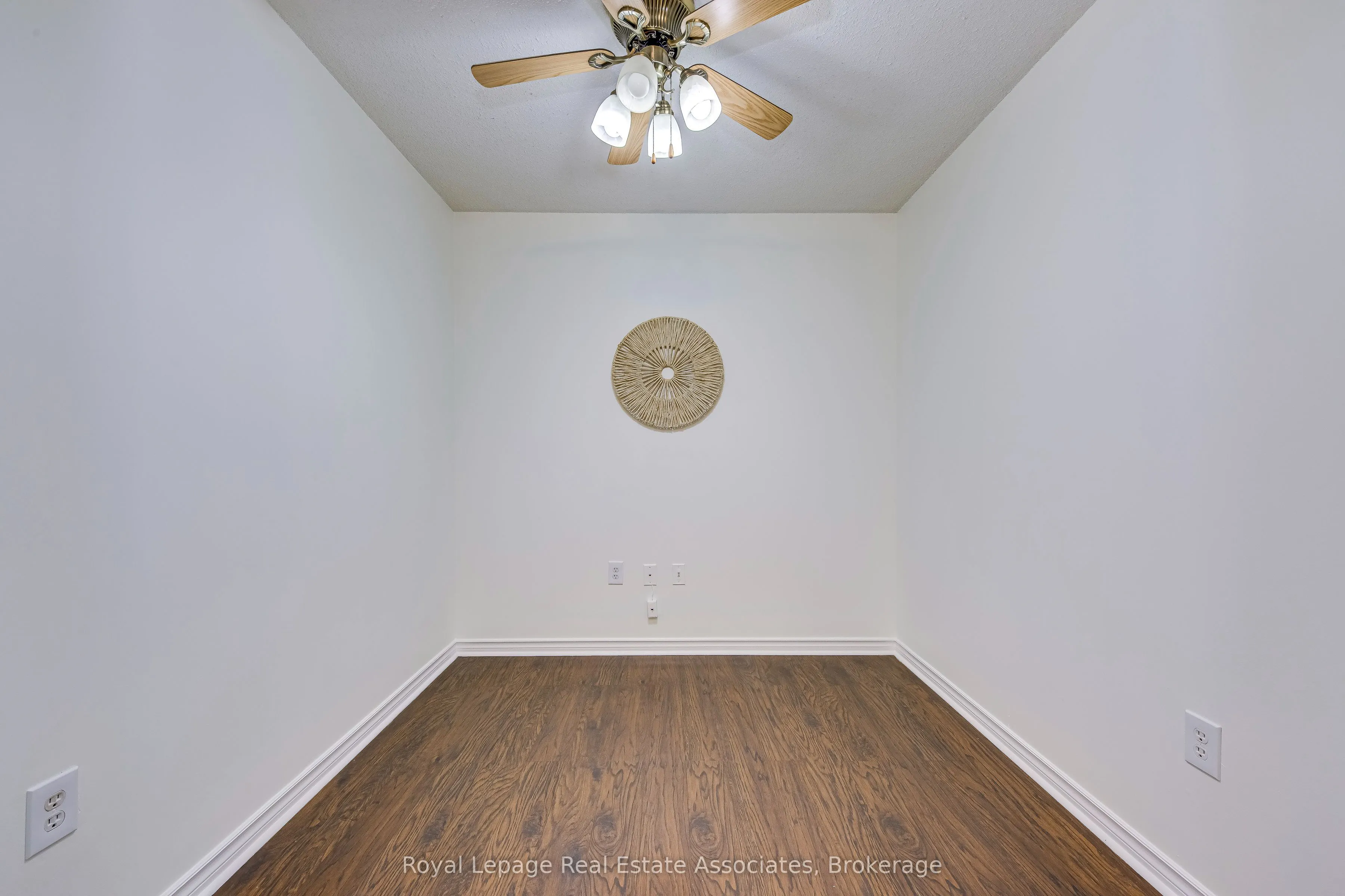 17 Michael Power Place, #406