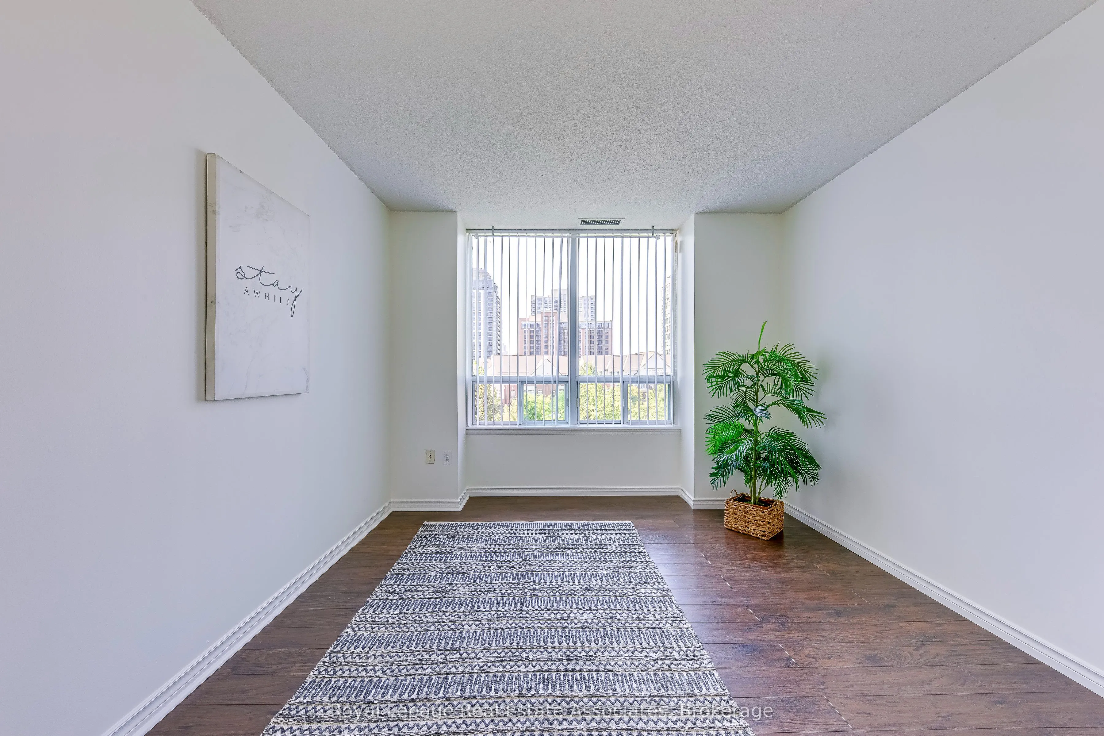 17 Michael Power Place, #406