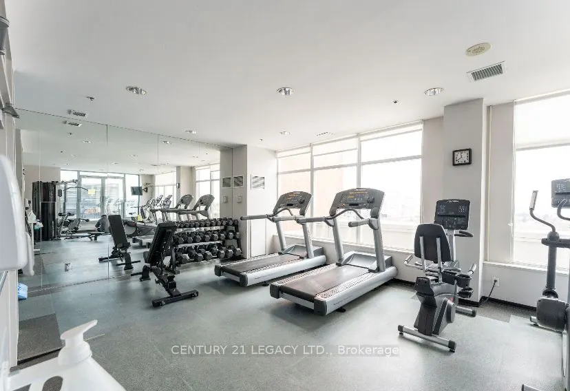 200 Manitoba Street N, #433