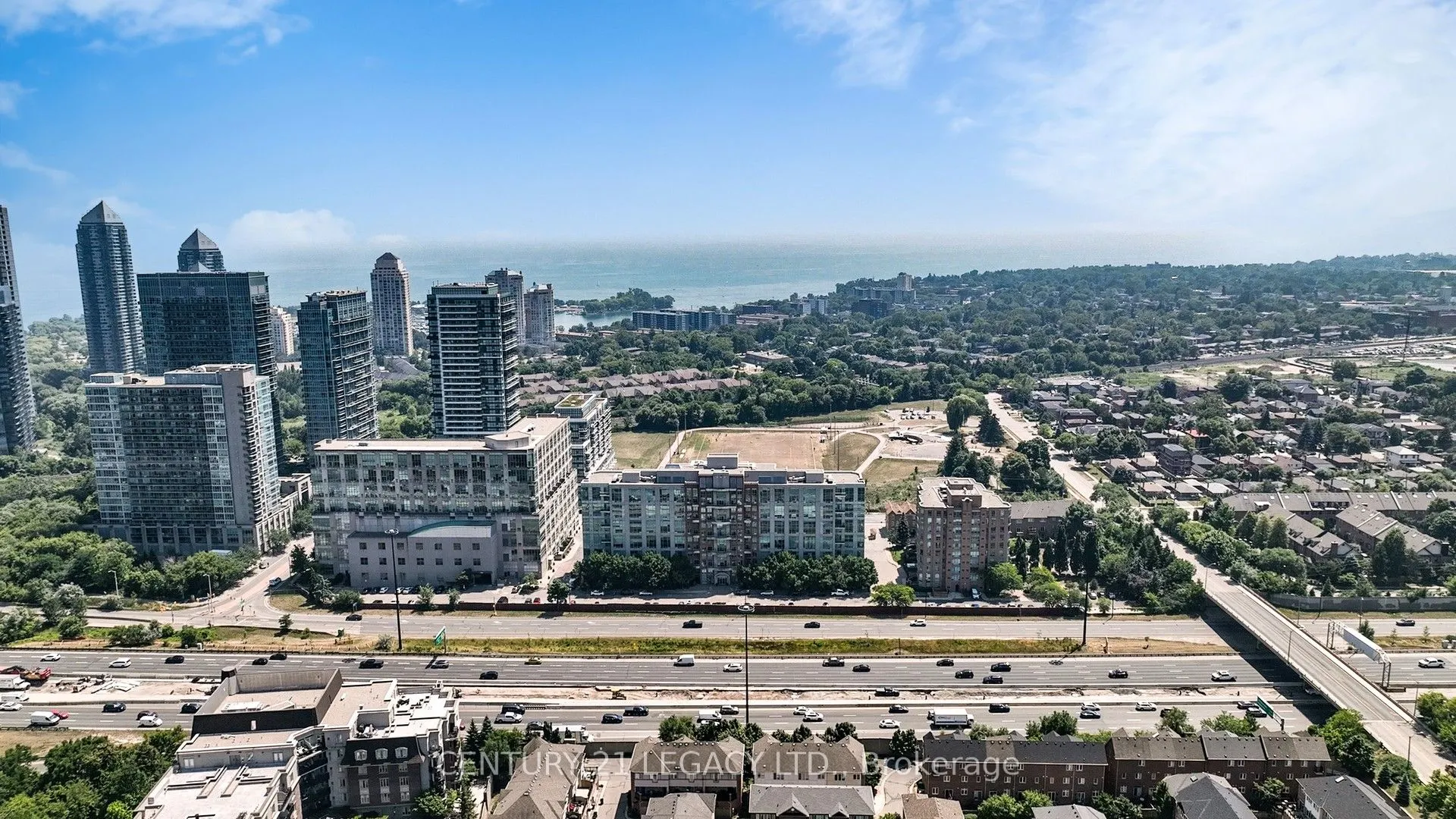 200 Manitoba Street N, #433