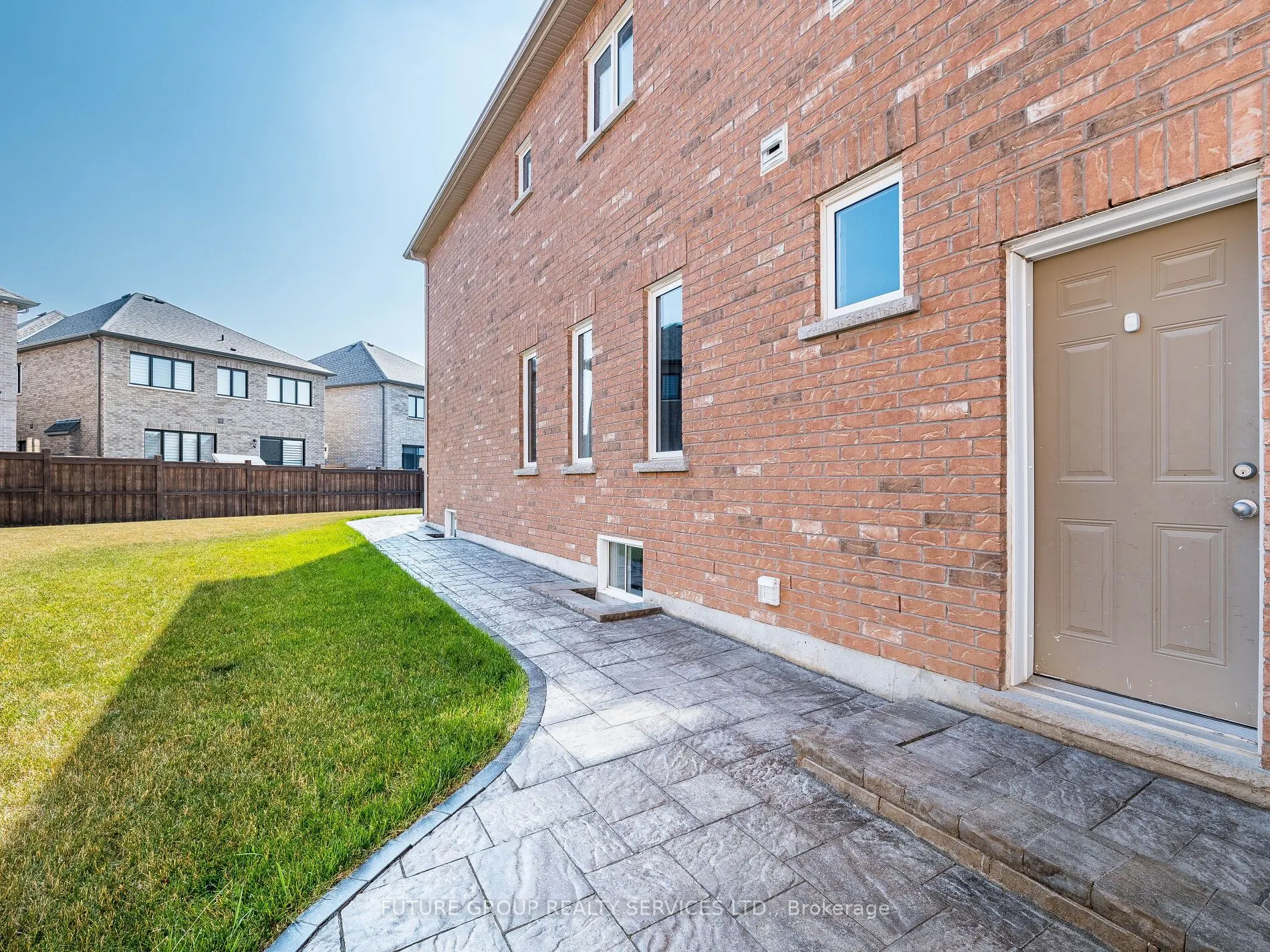 29 Godliman Road E
