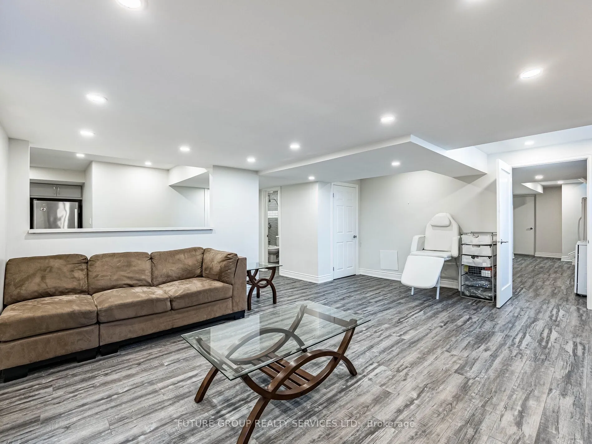 29 Godliman Road E