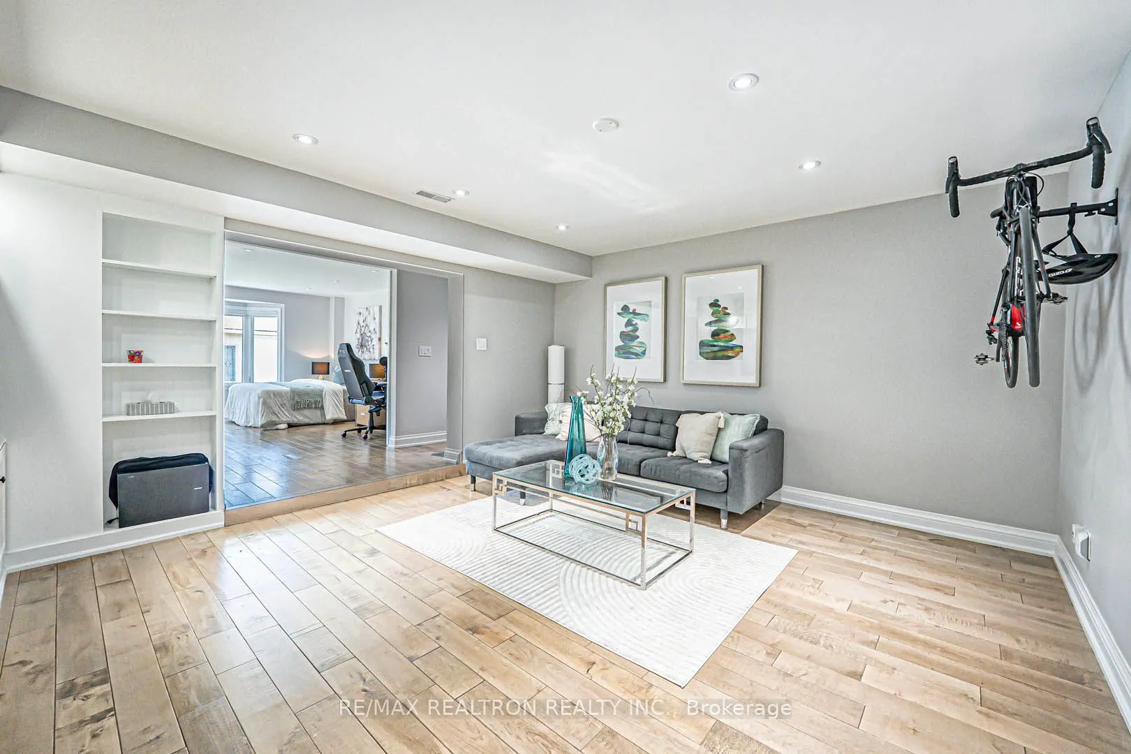 2255 Denise Road